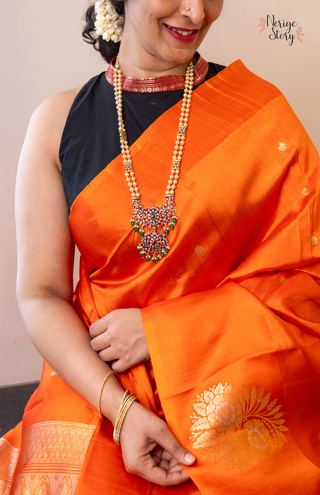 DIVYATA (दिव्यता)