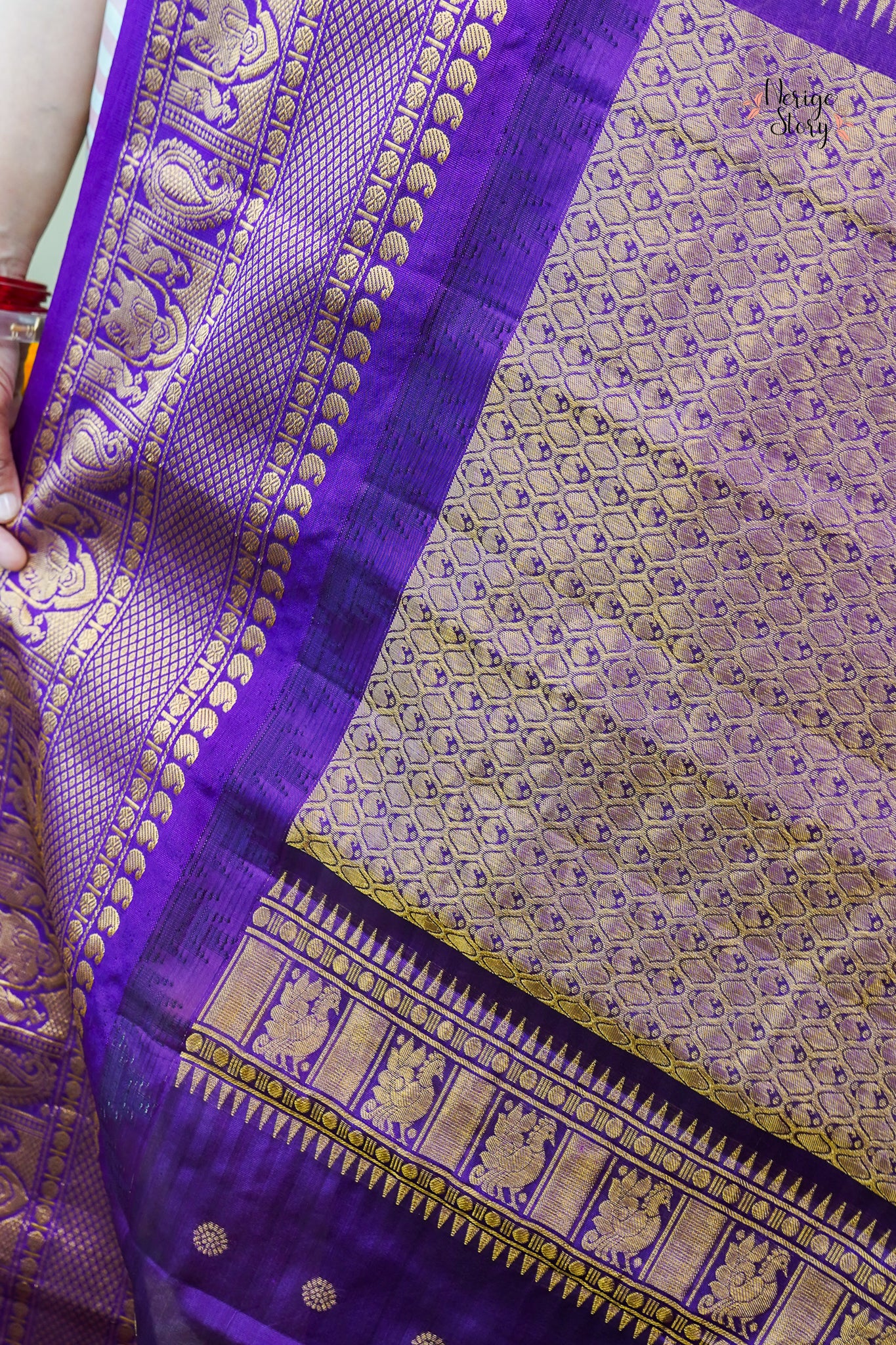 ASHOKINI (అశోకిని)