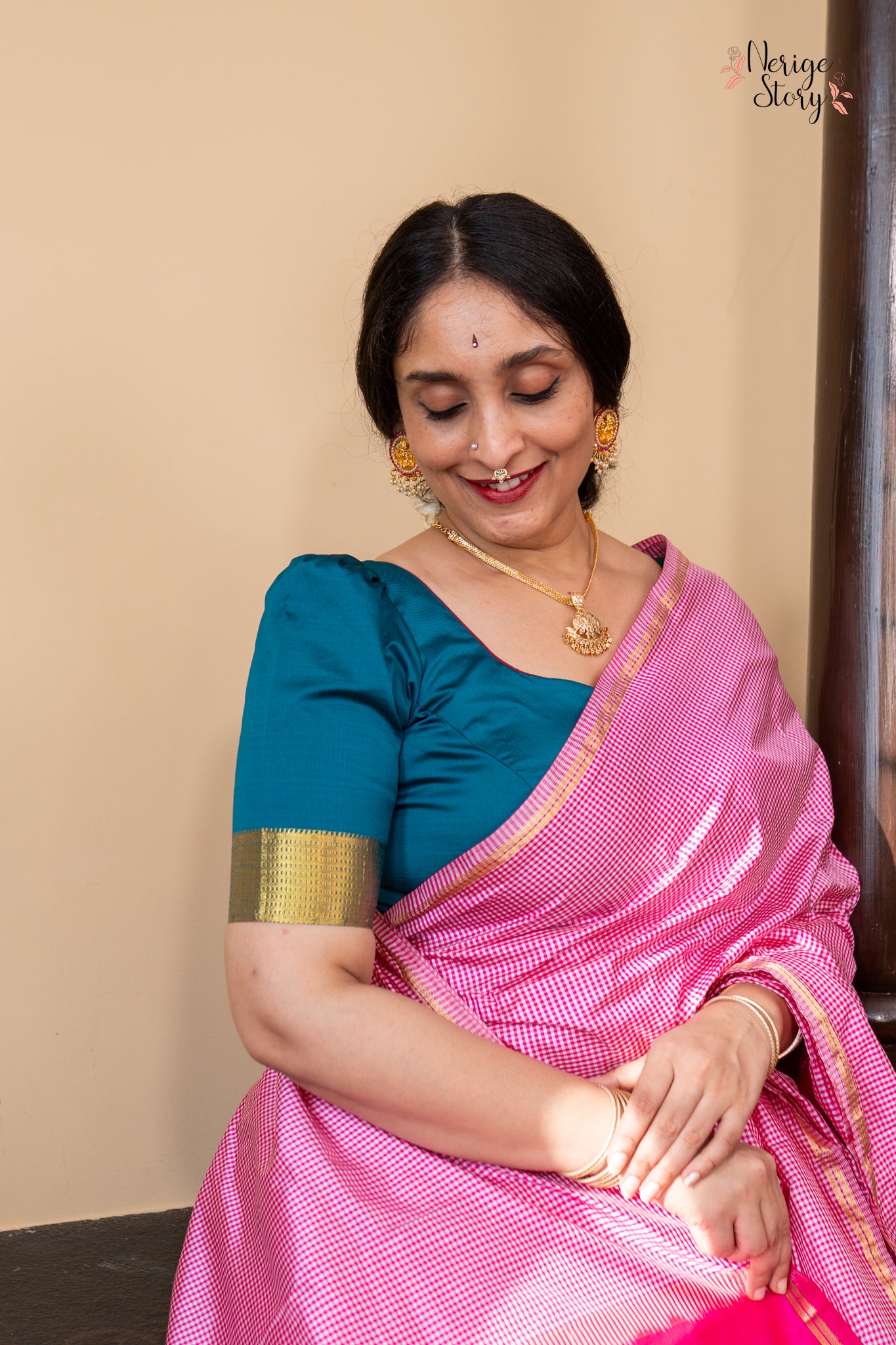 ESHWARI (ஈஸ்வரி)