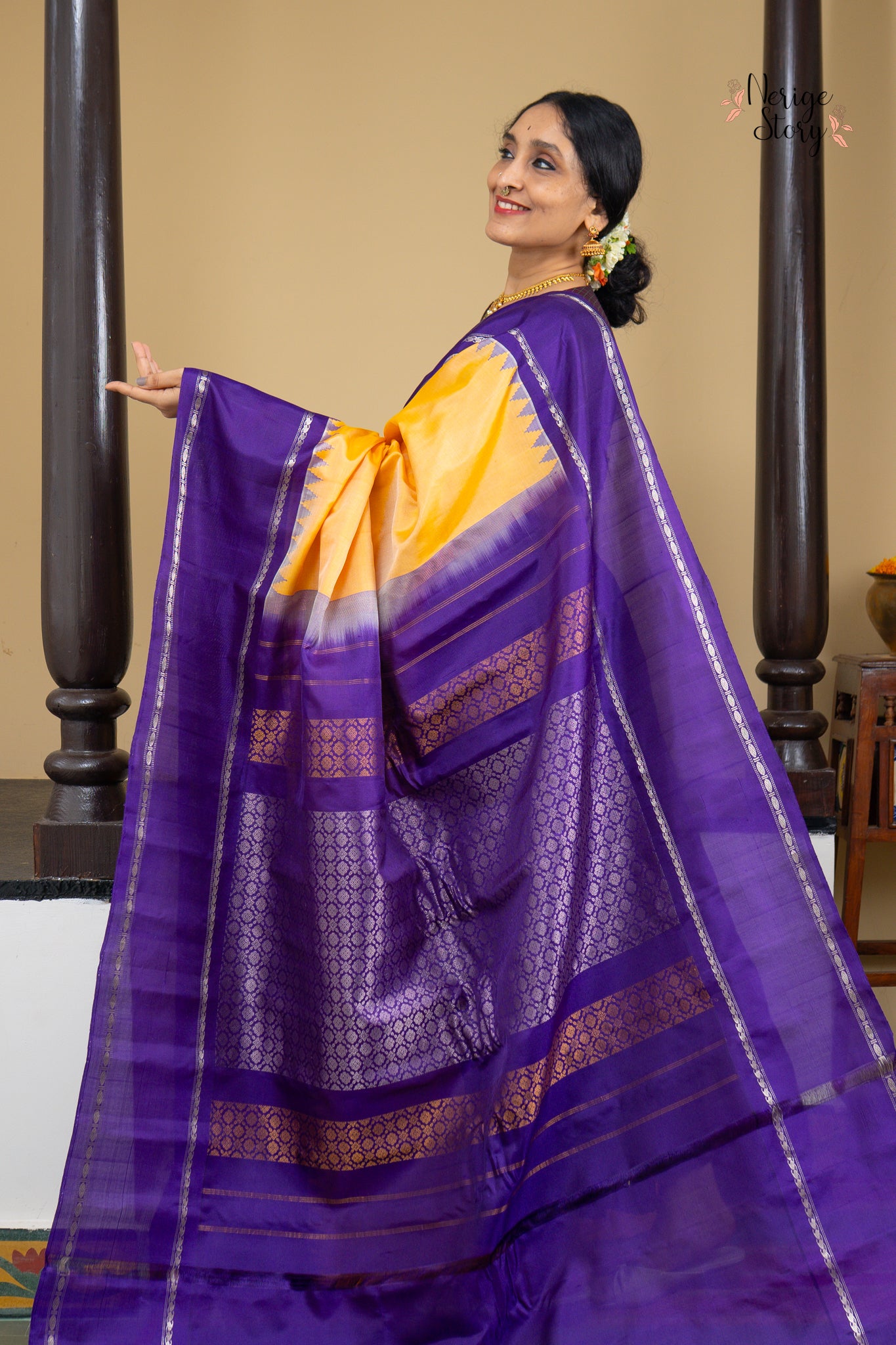 GIRINANDINI (గిరినందిని)