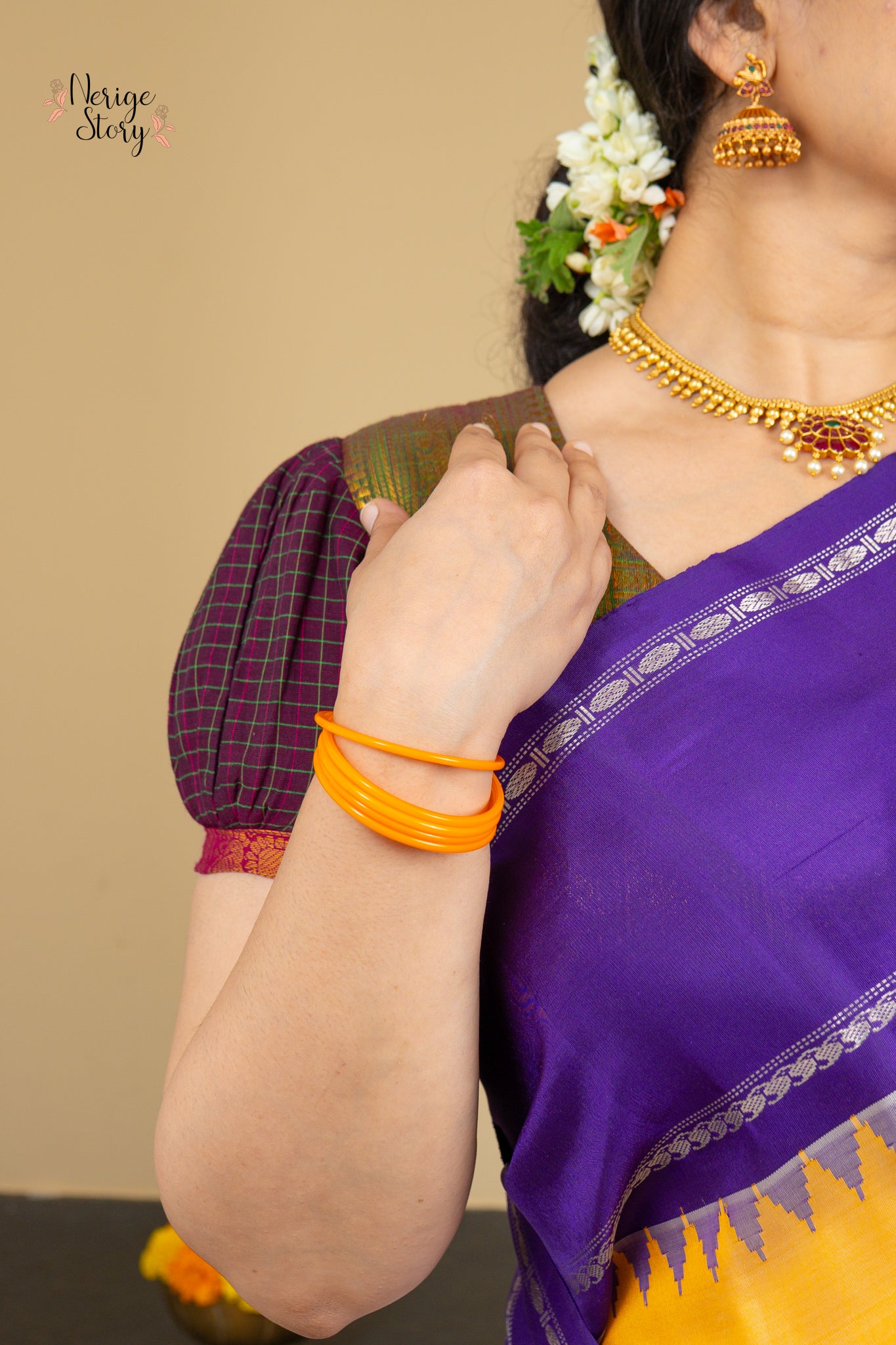 GIRINANDINI (గిరినందిని)