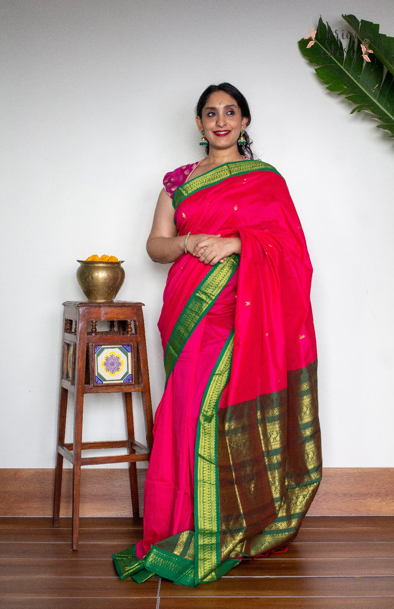 GEETIKA(கீதிகா)