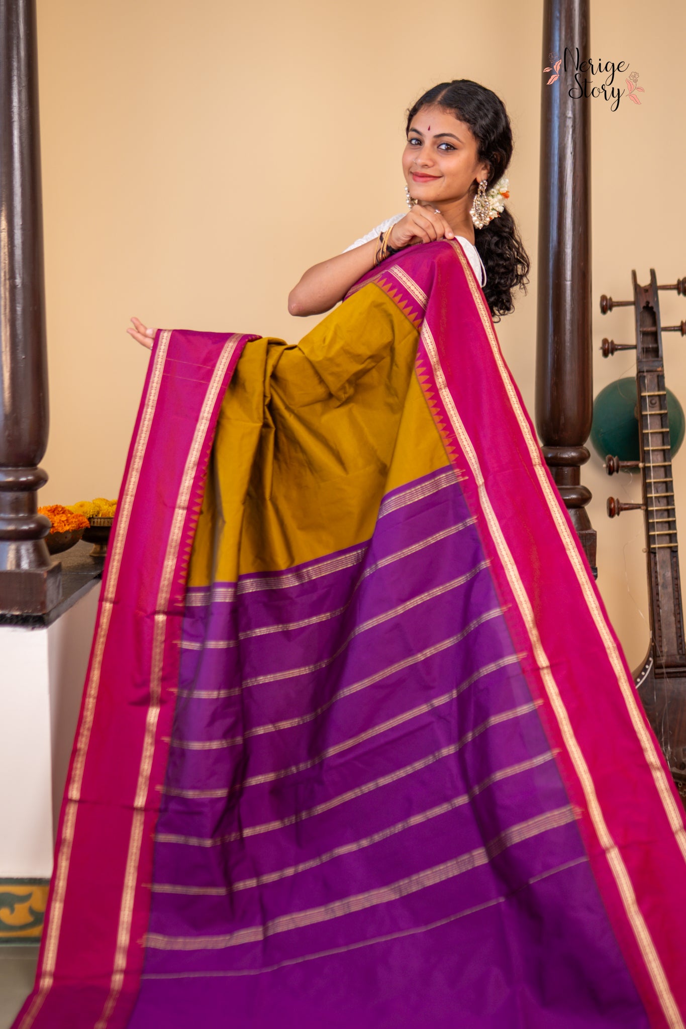 KAVINI (ಕಾವಿನಿ)