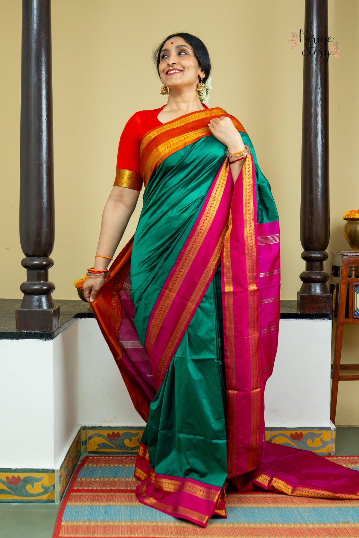 MOUNIKA (ಮೌನಿಕಾ)