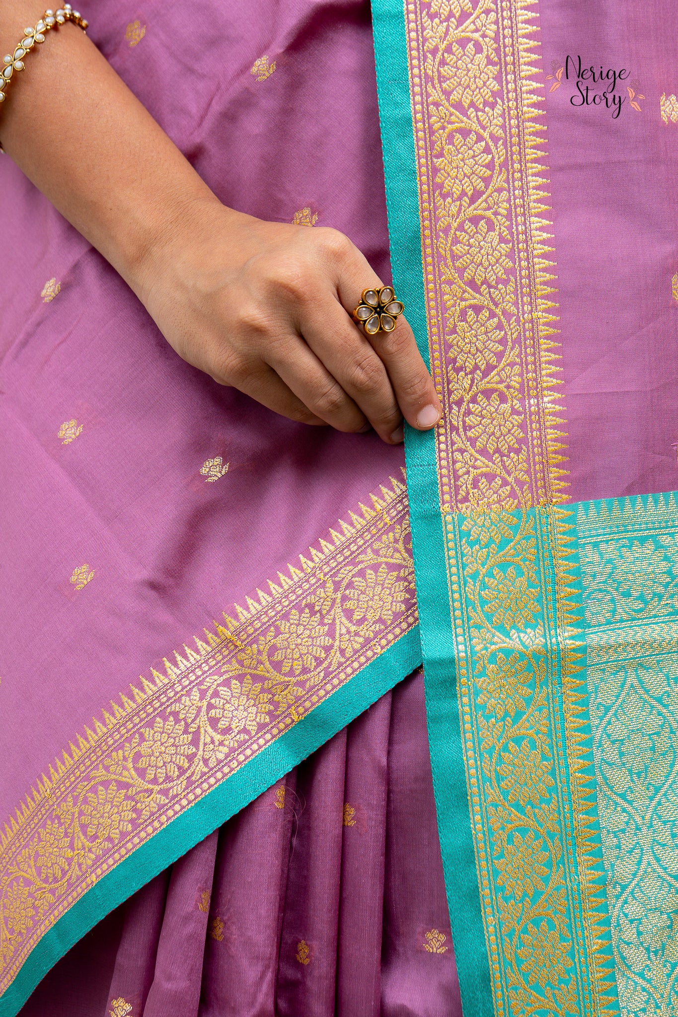 DEEPAMBIKA (दीपाम्बिका)