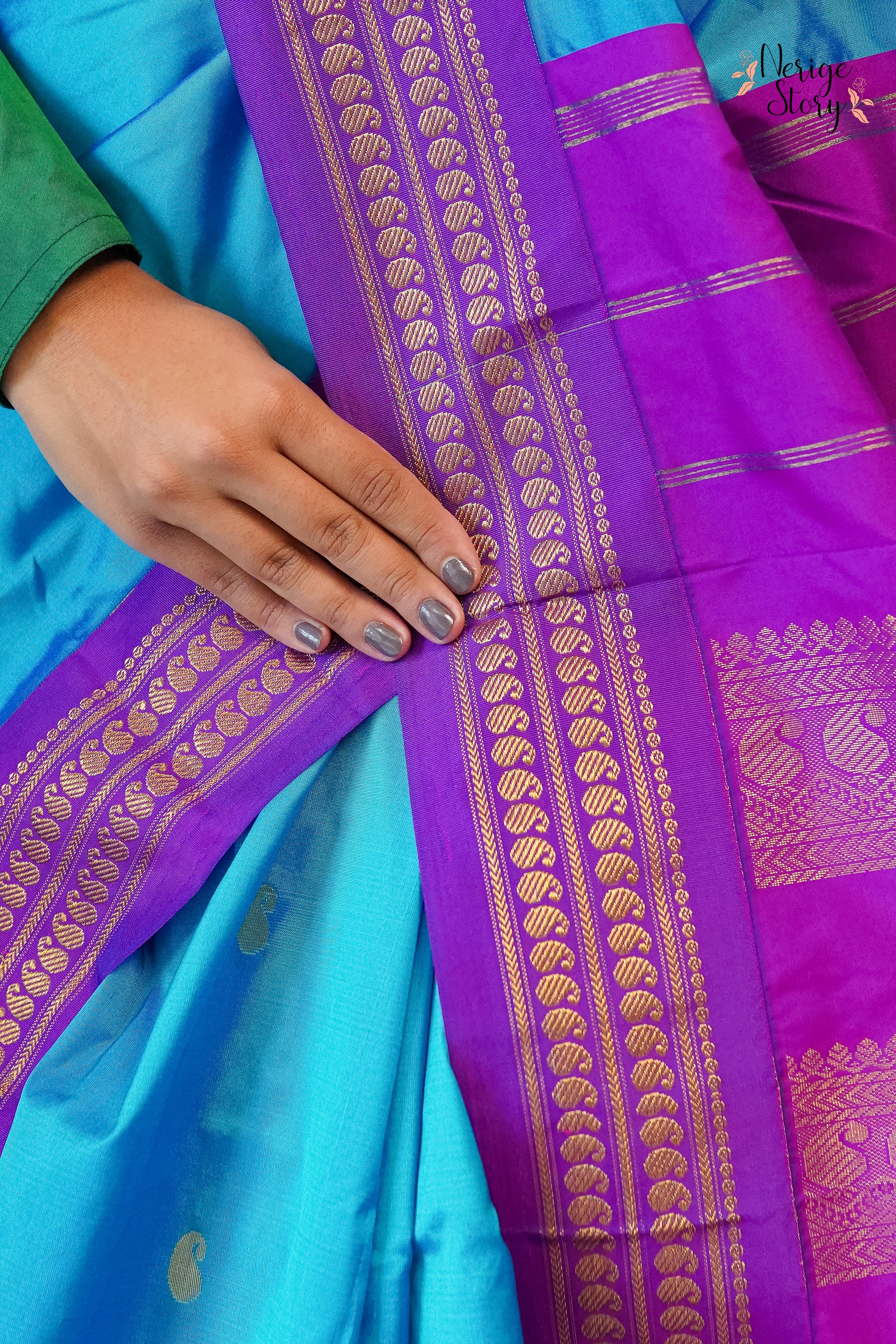NAGAVENI (ನಾಗಾವೇಣಿ)