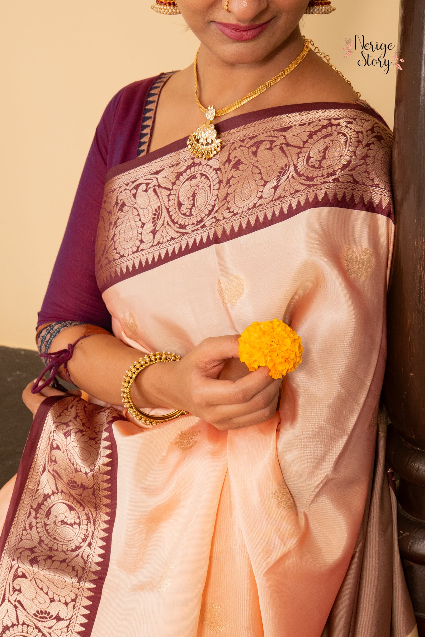 YUKSHI (युक्षी)