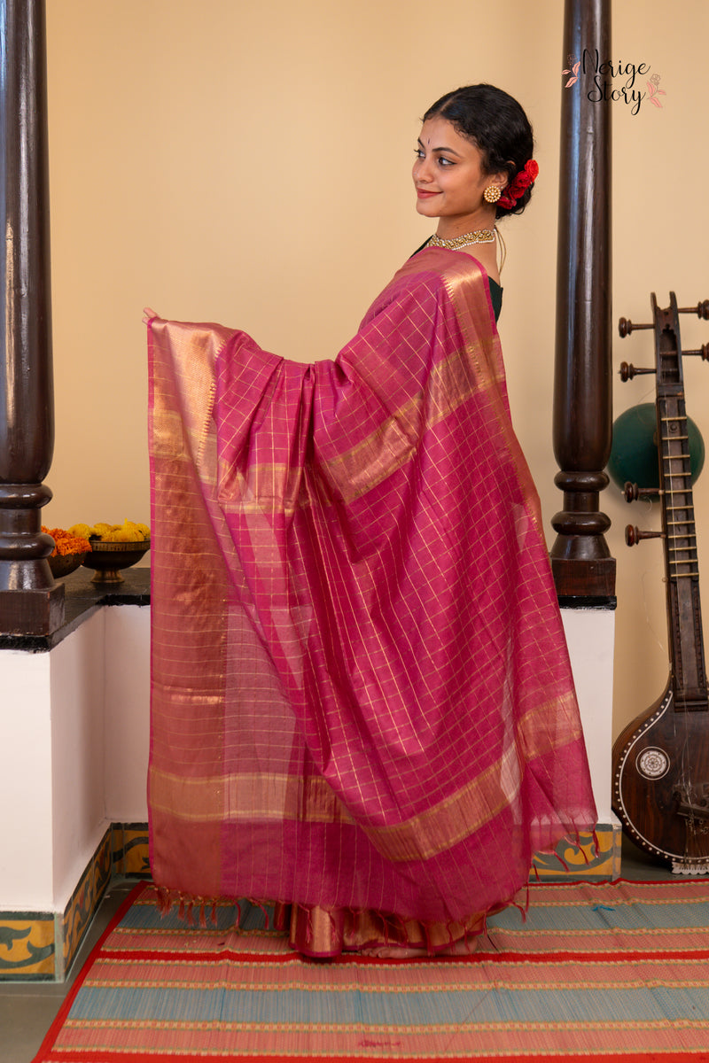 CHANDANA (चंदना)