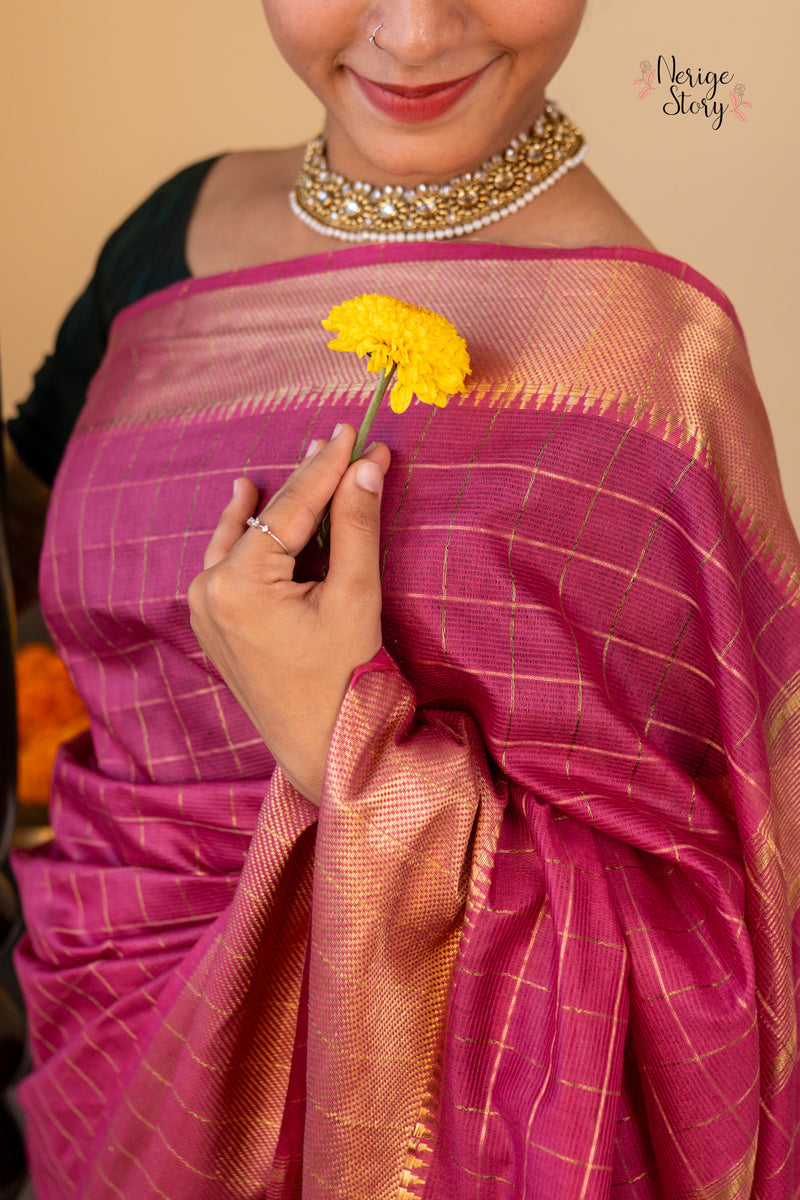CHANDANA (चंदना)