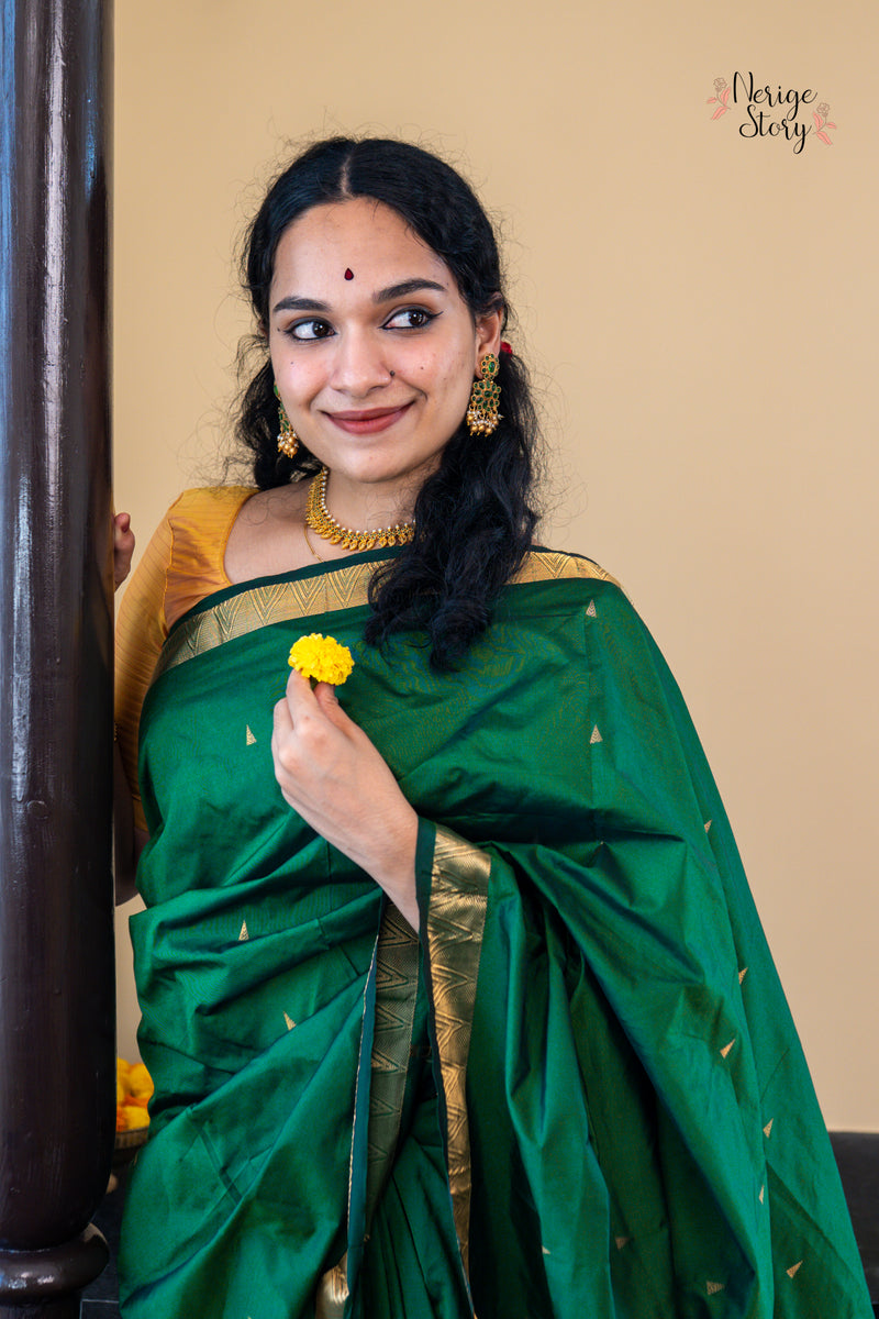 PAKSHITHA (ಪಕ್ಷಿತಾ)