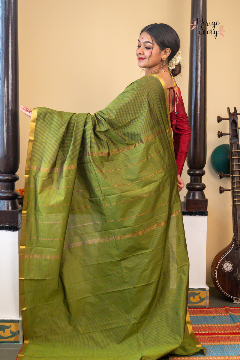 HARIPRIYA (ஹரிப்ரியா)