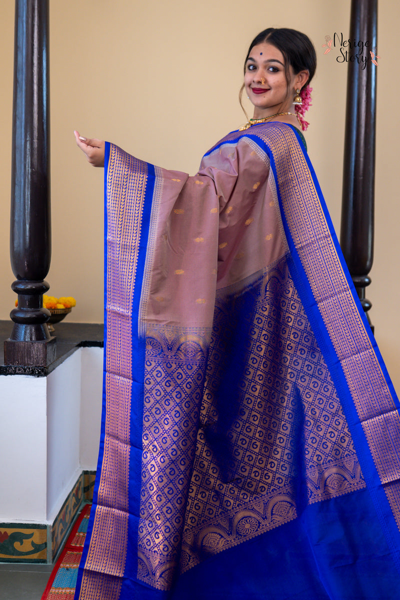 MEGHNISHA (ಮೇಘನಿಶಾ)