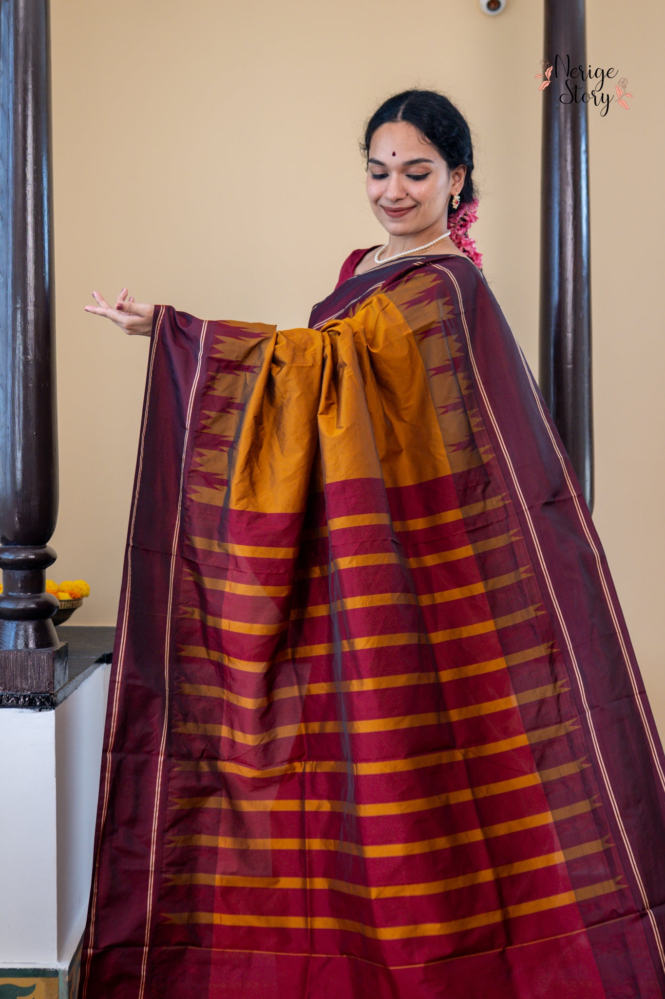 DEEPANISHA (ದೀಪನಿಶಾ)