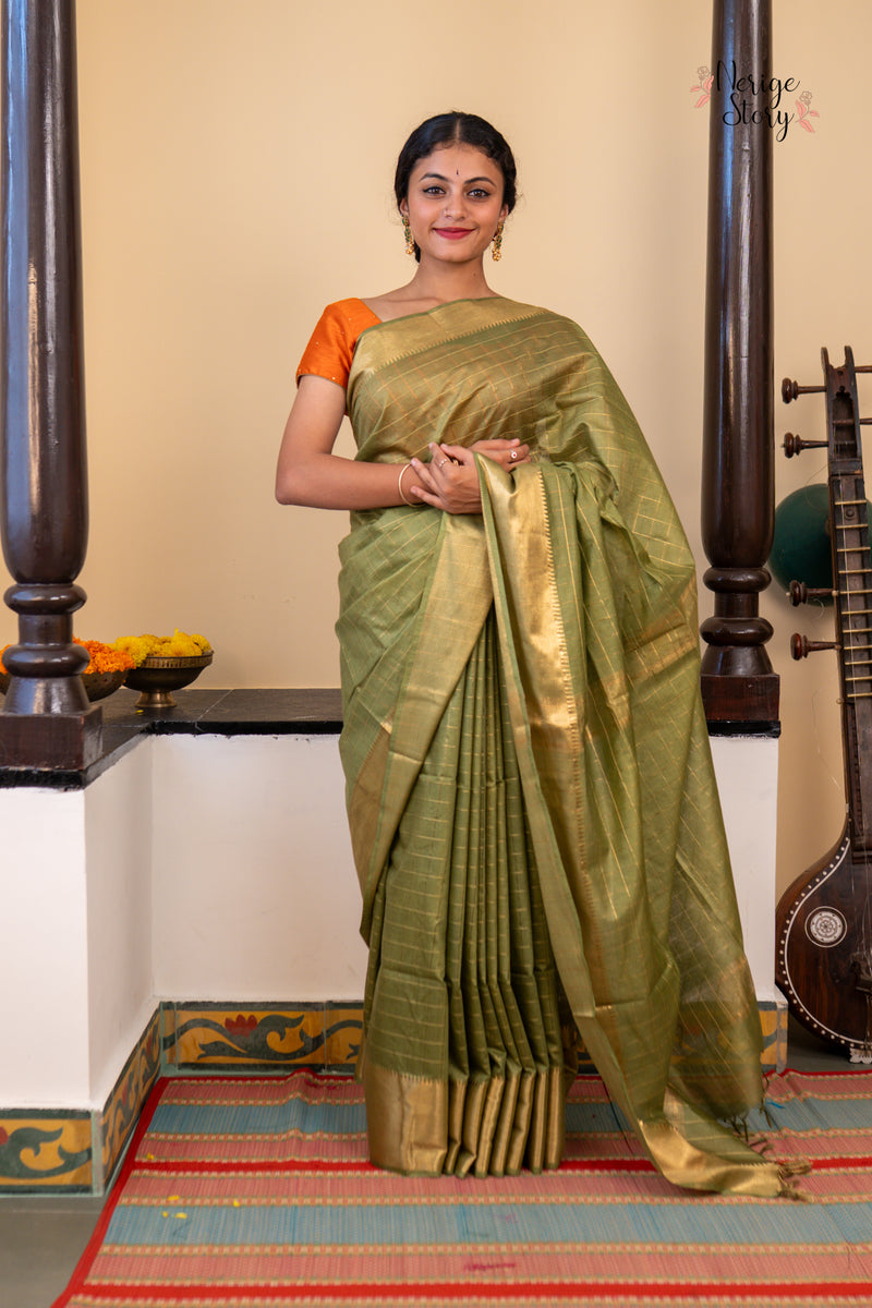 TRIBHANGI (त्रिभंगी)