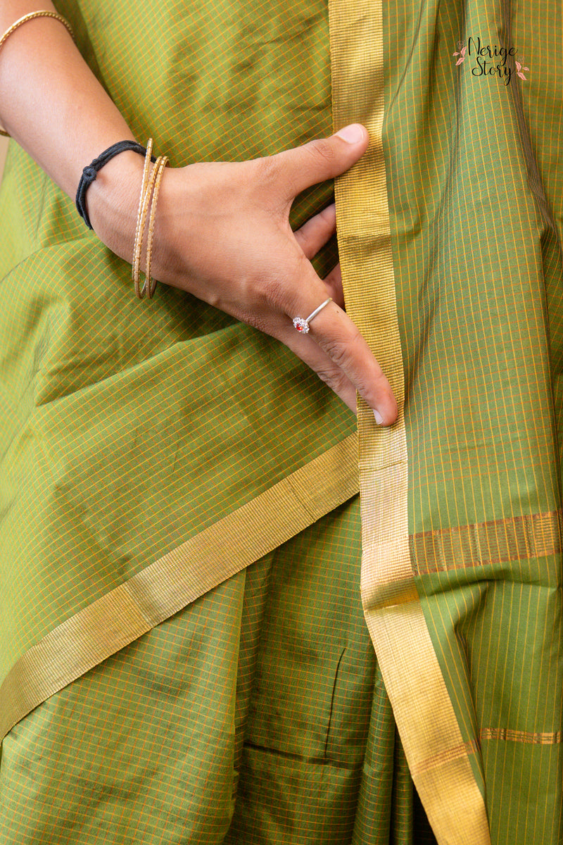MAHALAKSHMI (மஹாலட்சுமி)