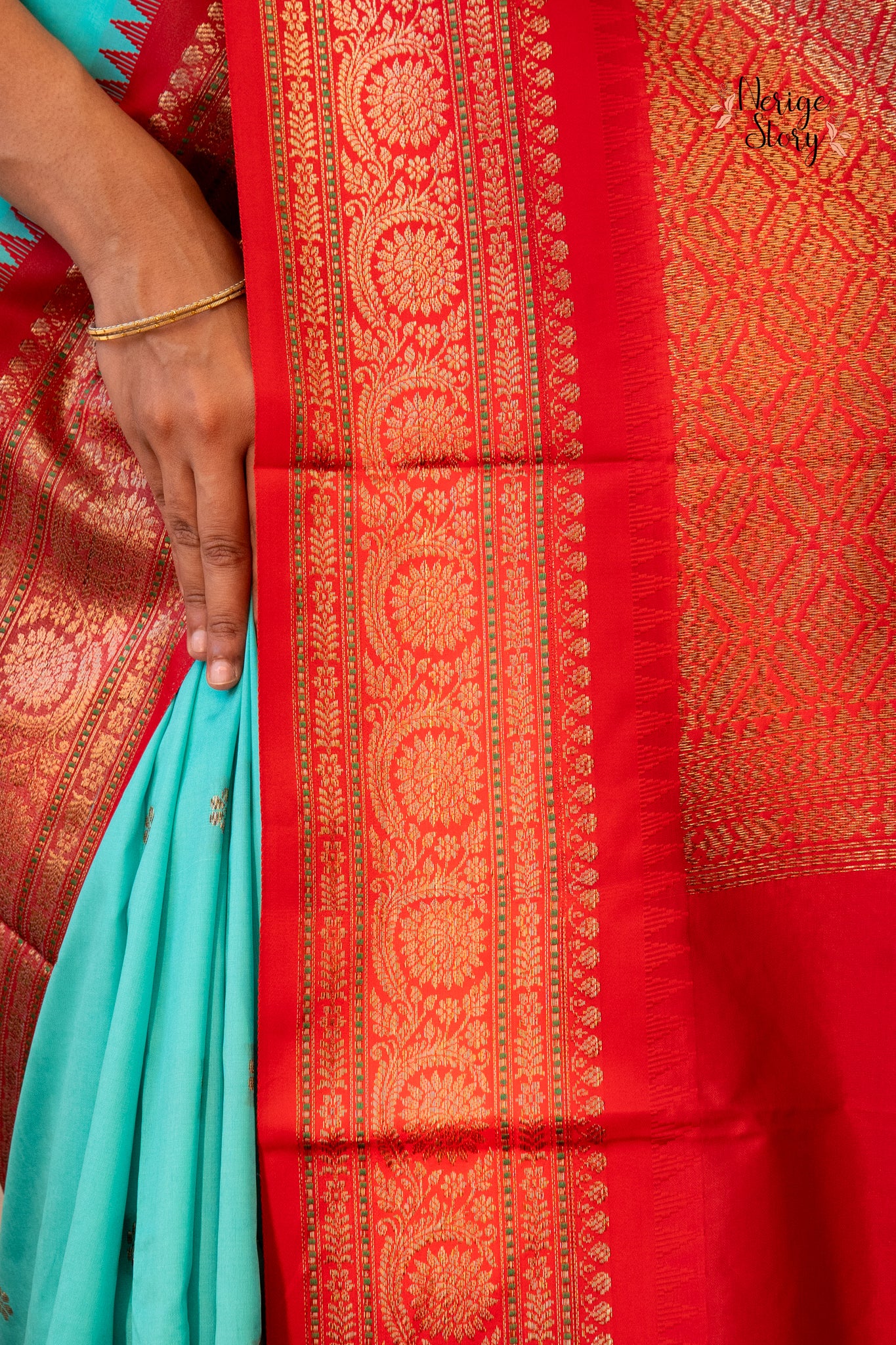 AARVINI (आर्विनी)