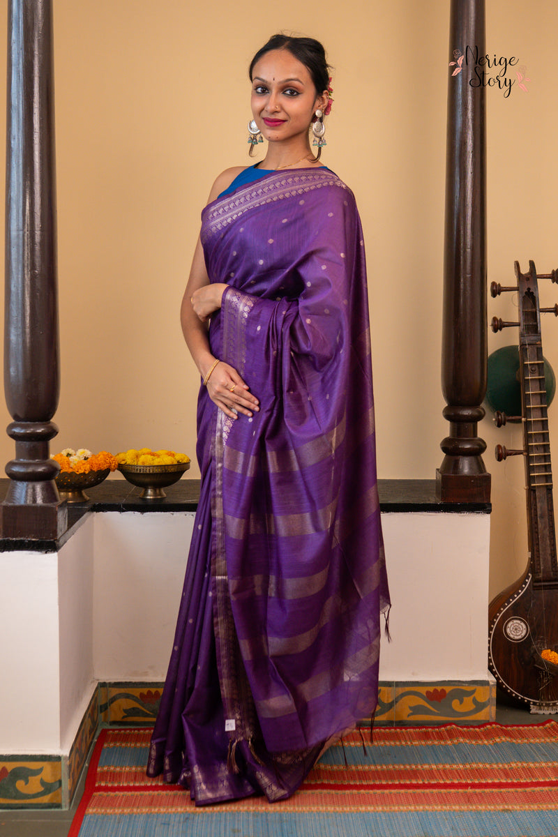 KAMALAYA (कमलया)
