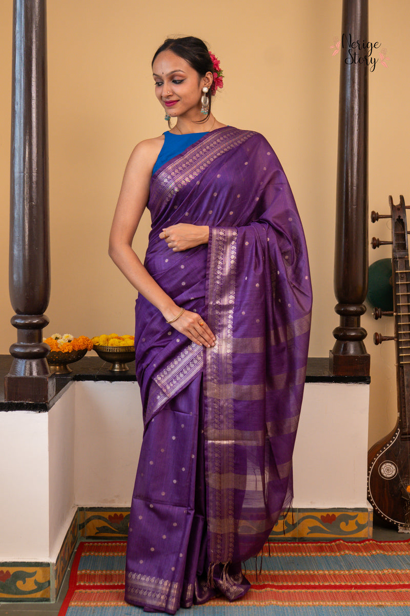 KAMALAYA (कमलया)