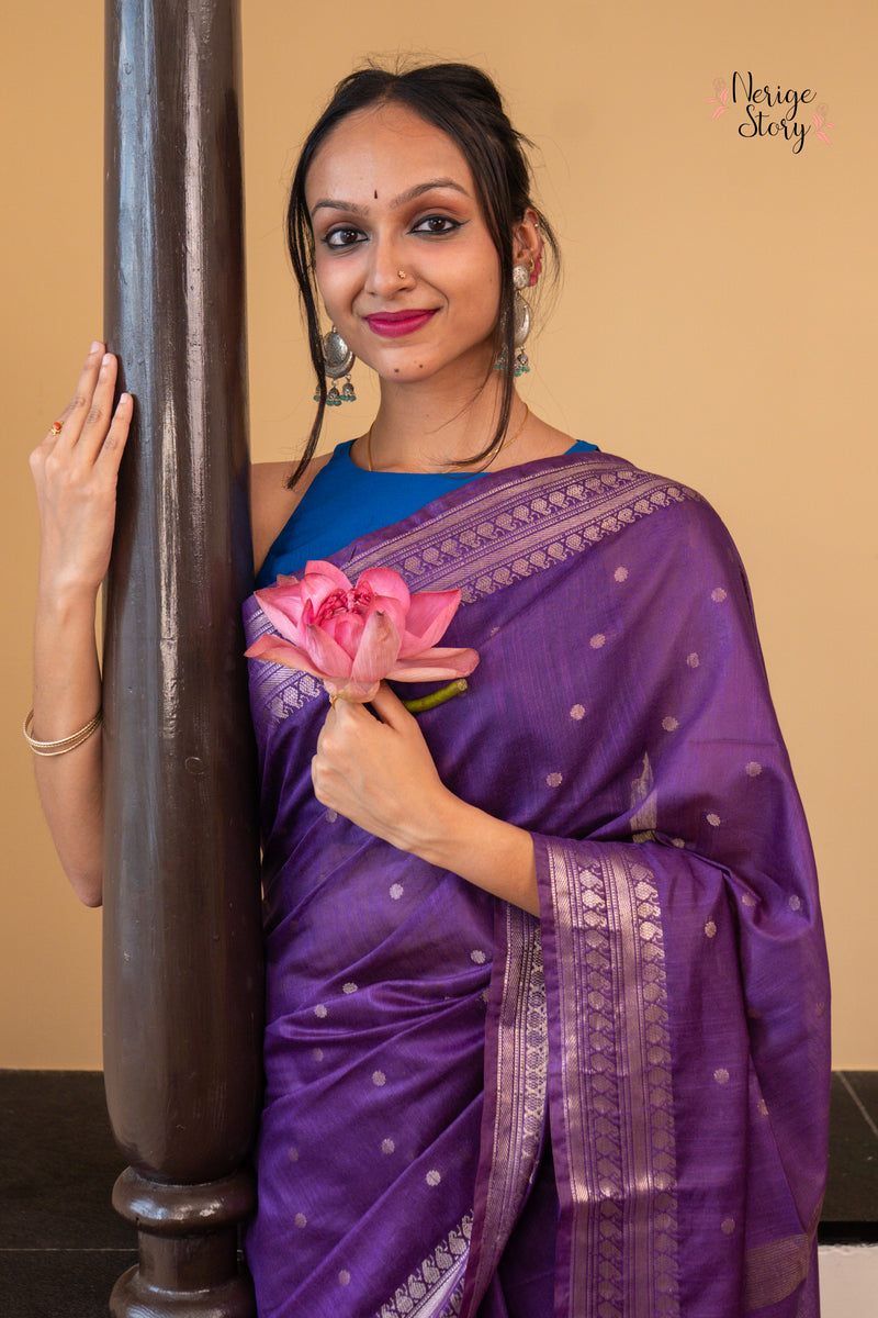 KAMALAYA (कमलया)