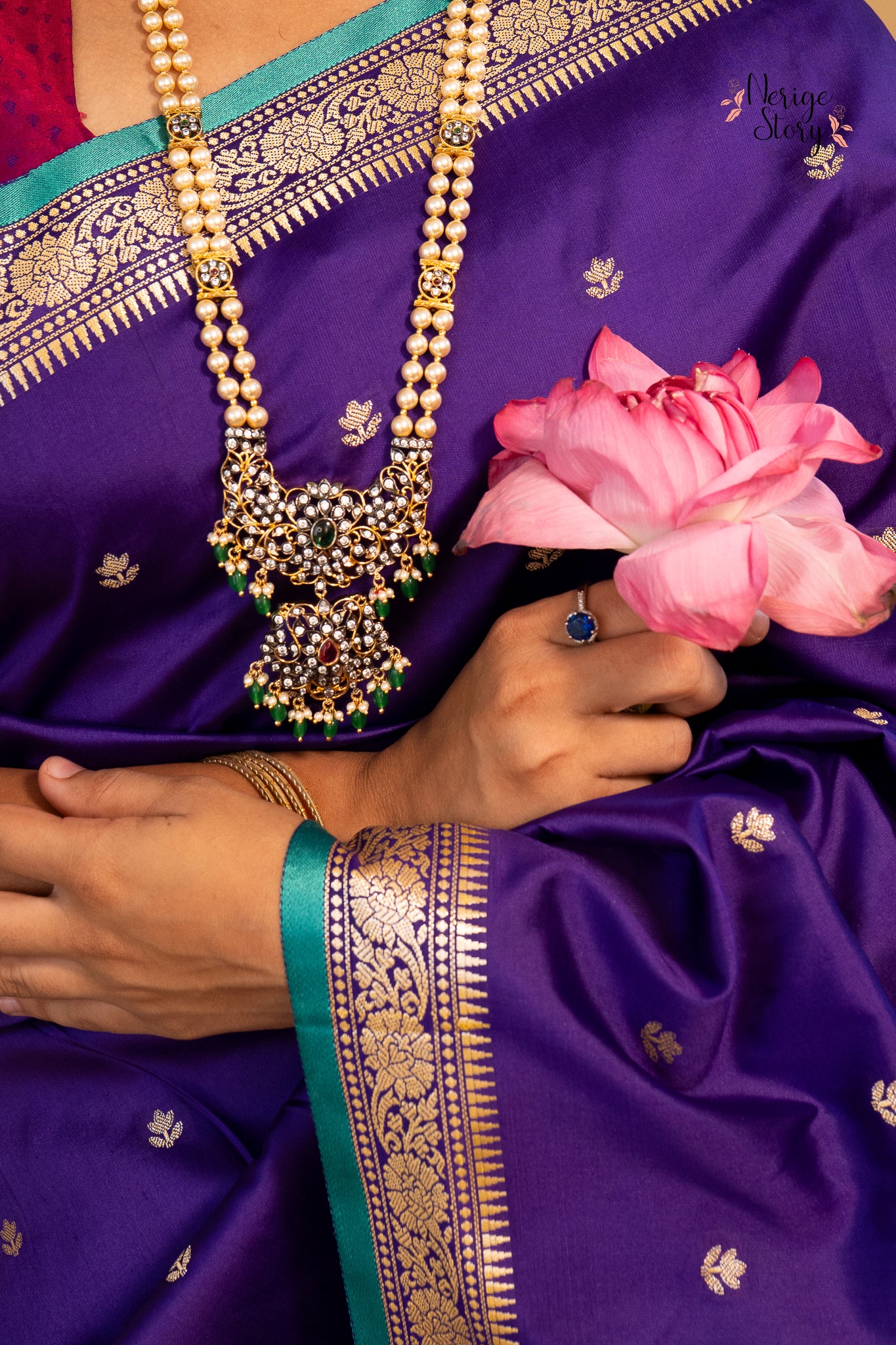 BAHARIKA (बहारिका)