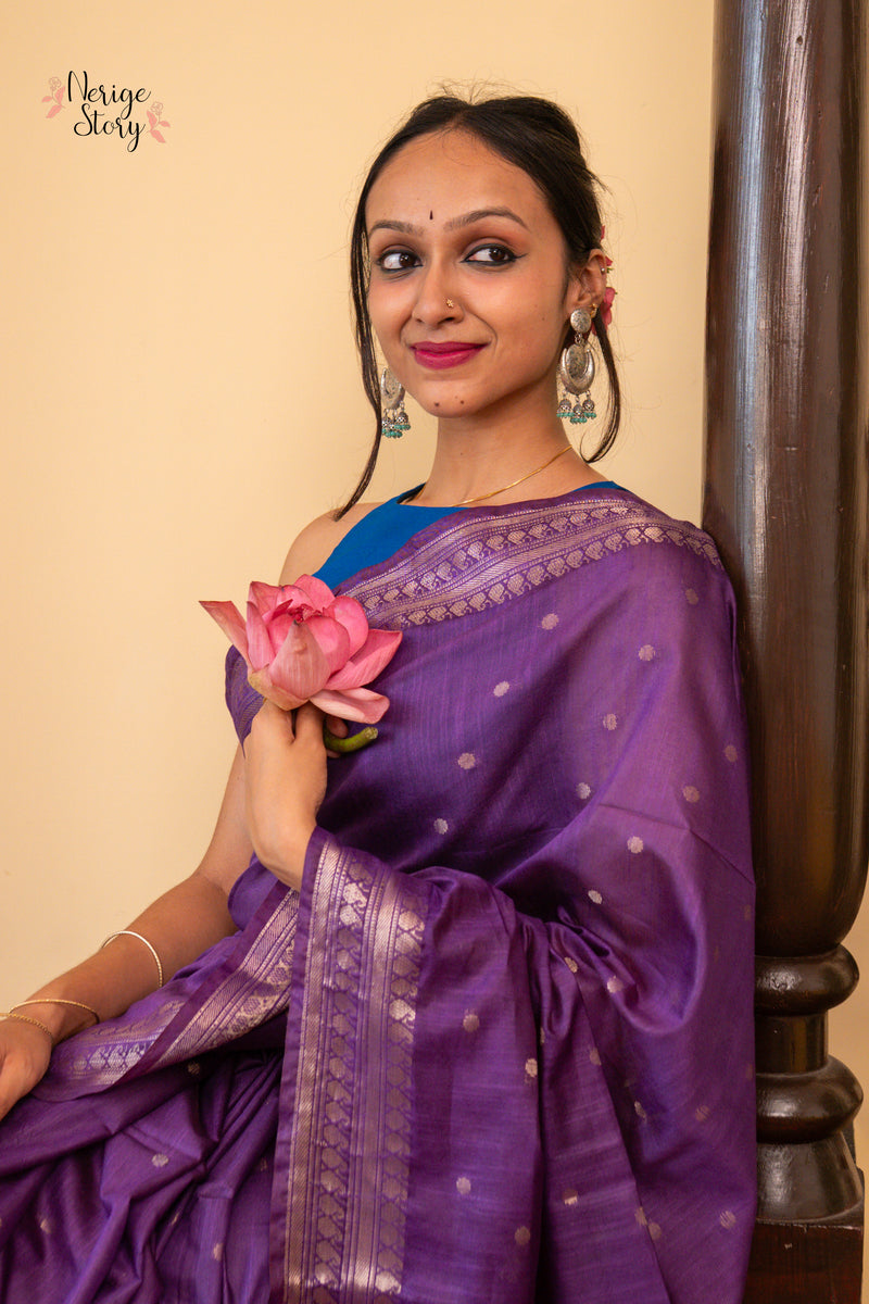 KAMALAYA (कमलया)