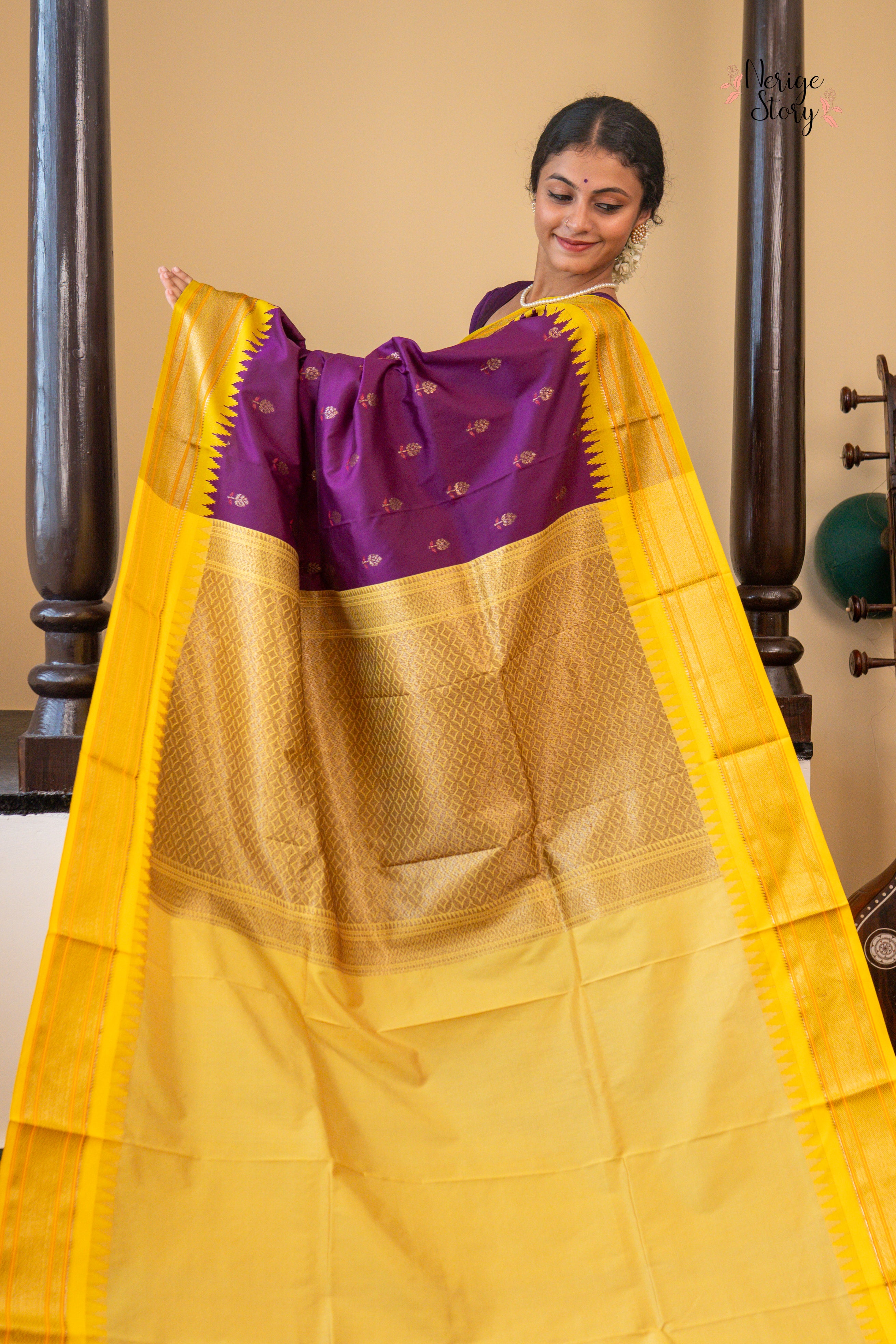 ISHITA (इशिता)