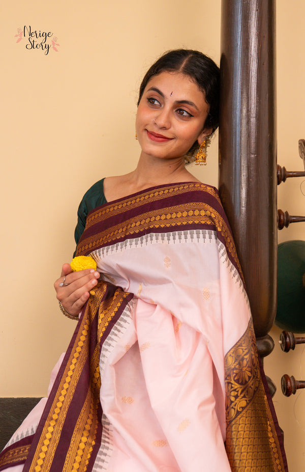 VALLARI (വല്ലരി)