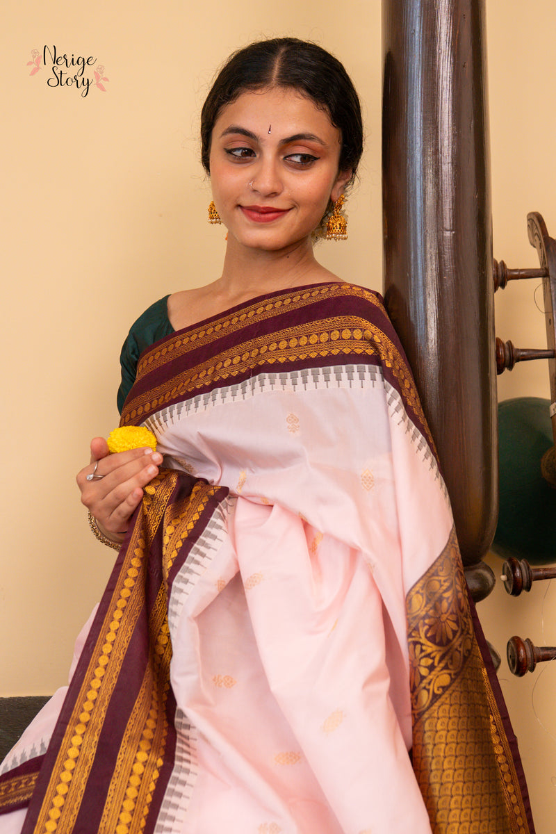 VALLARI (വല്ലരി)