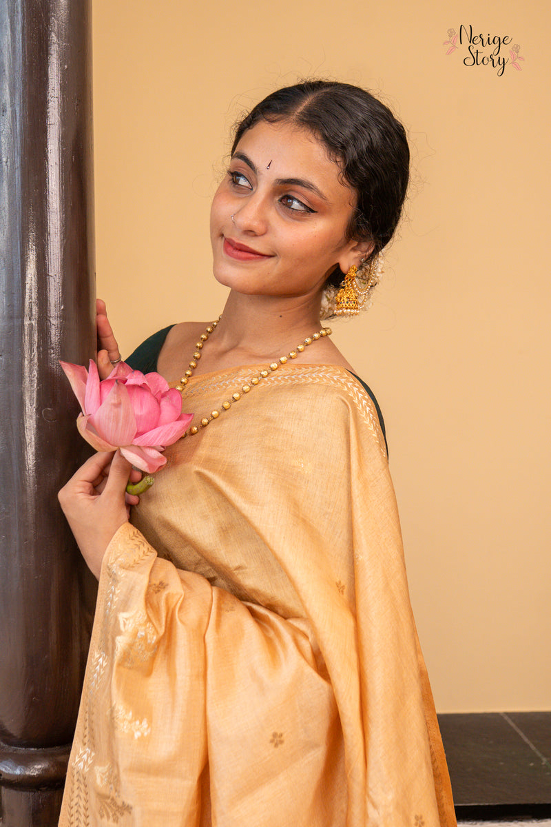 JAYANI (जयनी)