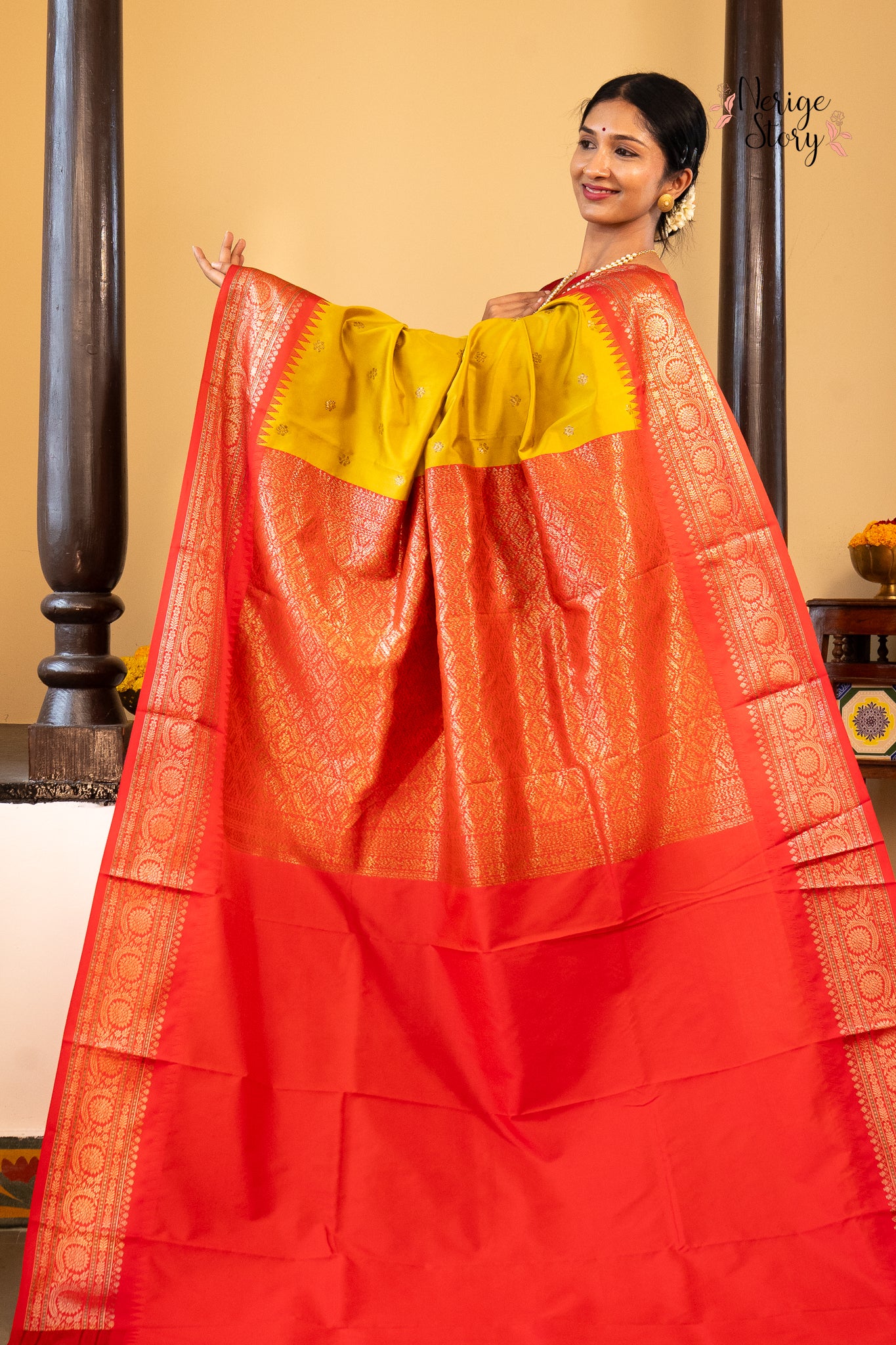 SMITIKA (स्मितिका)
