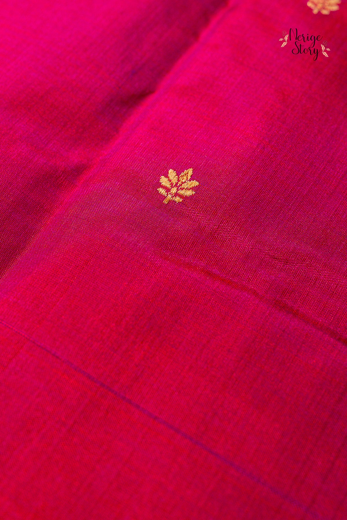 AHRUTI (आहुति)