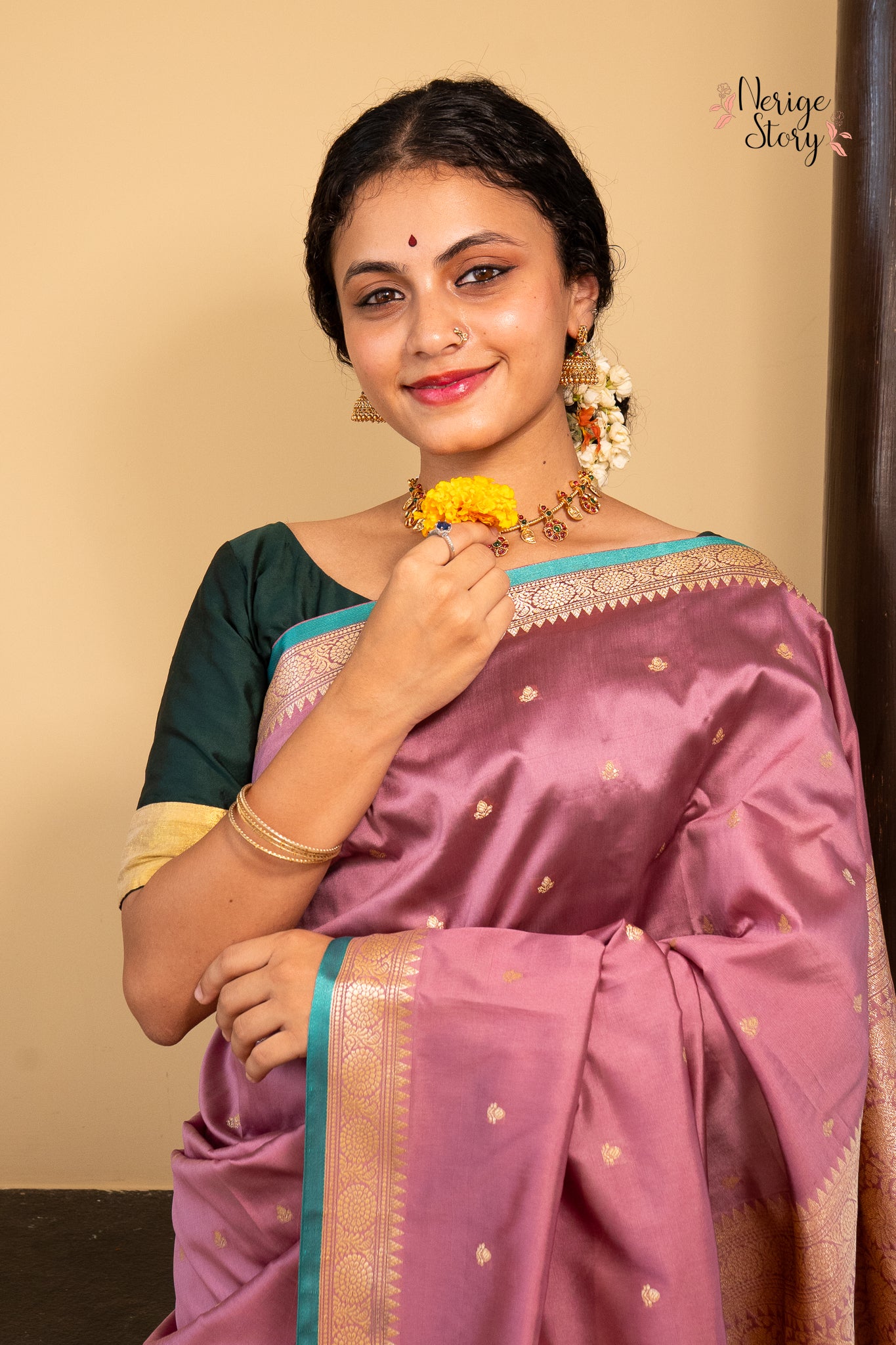 SUCHISMITA (सुचिस्मिता)