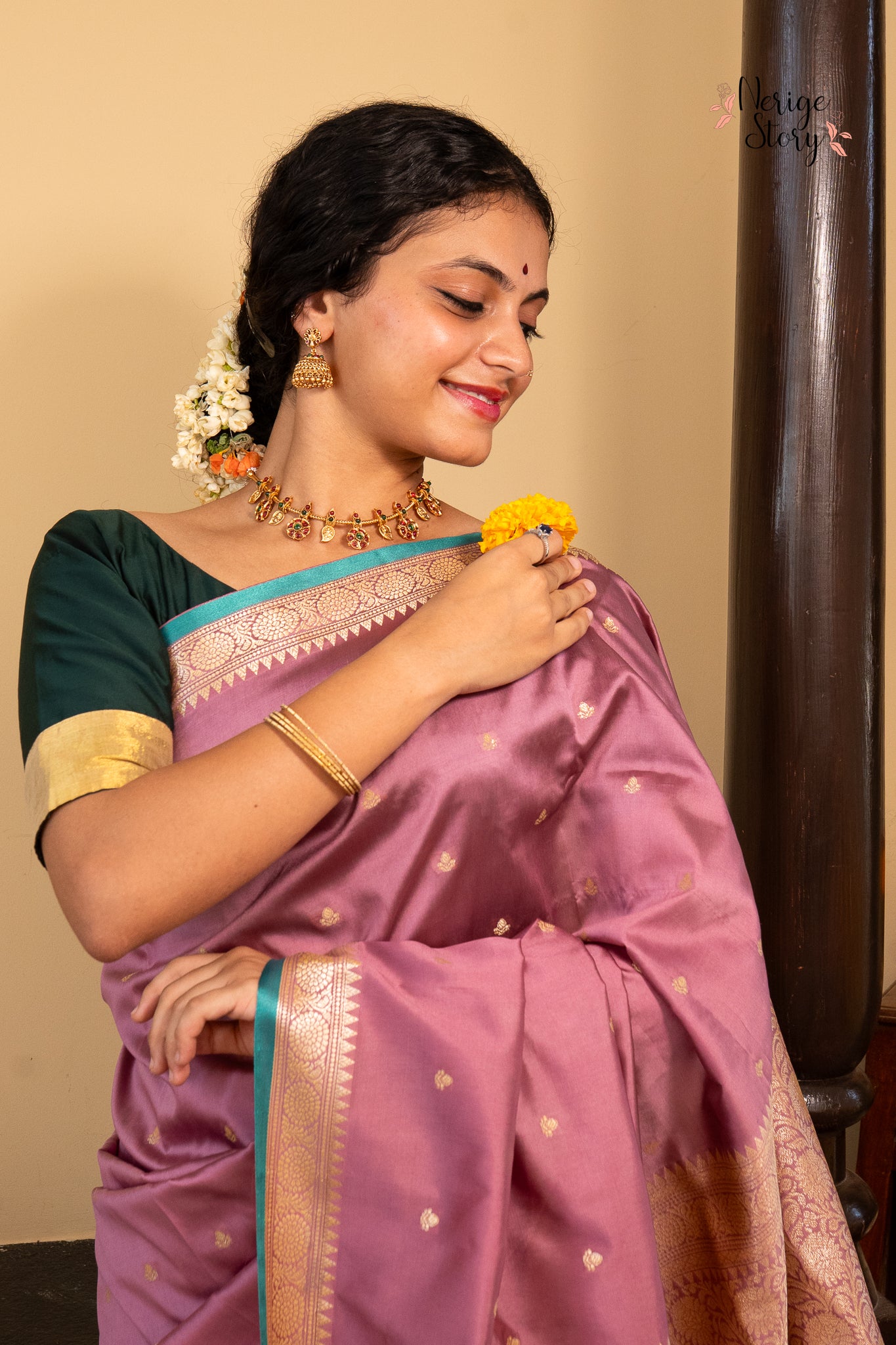 SUCHISMITA (सुचिस्मिता)