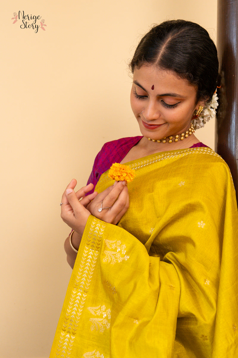 PANKURI (पंखुरी)