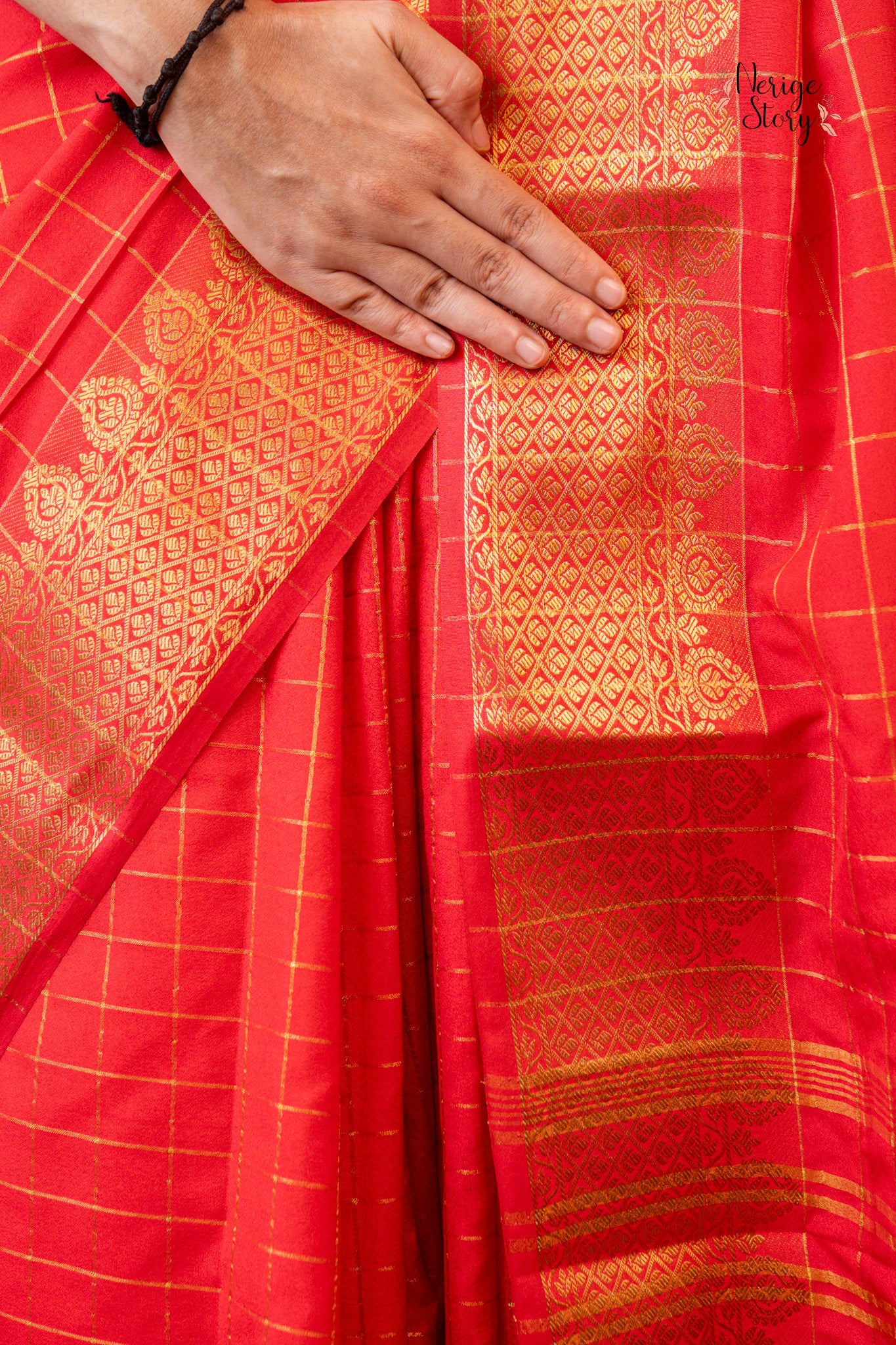 TANUJA (ತನುಜಾ)