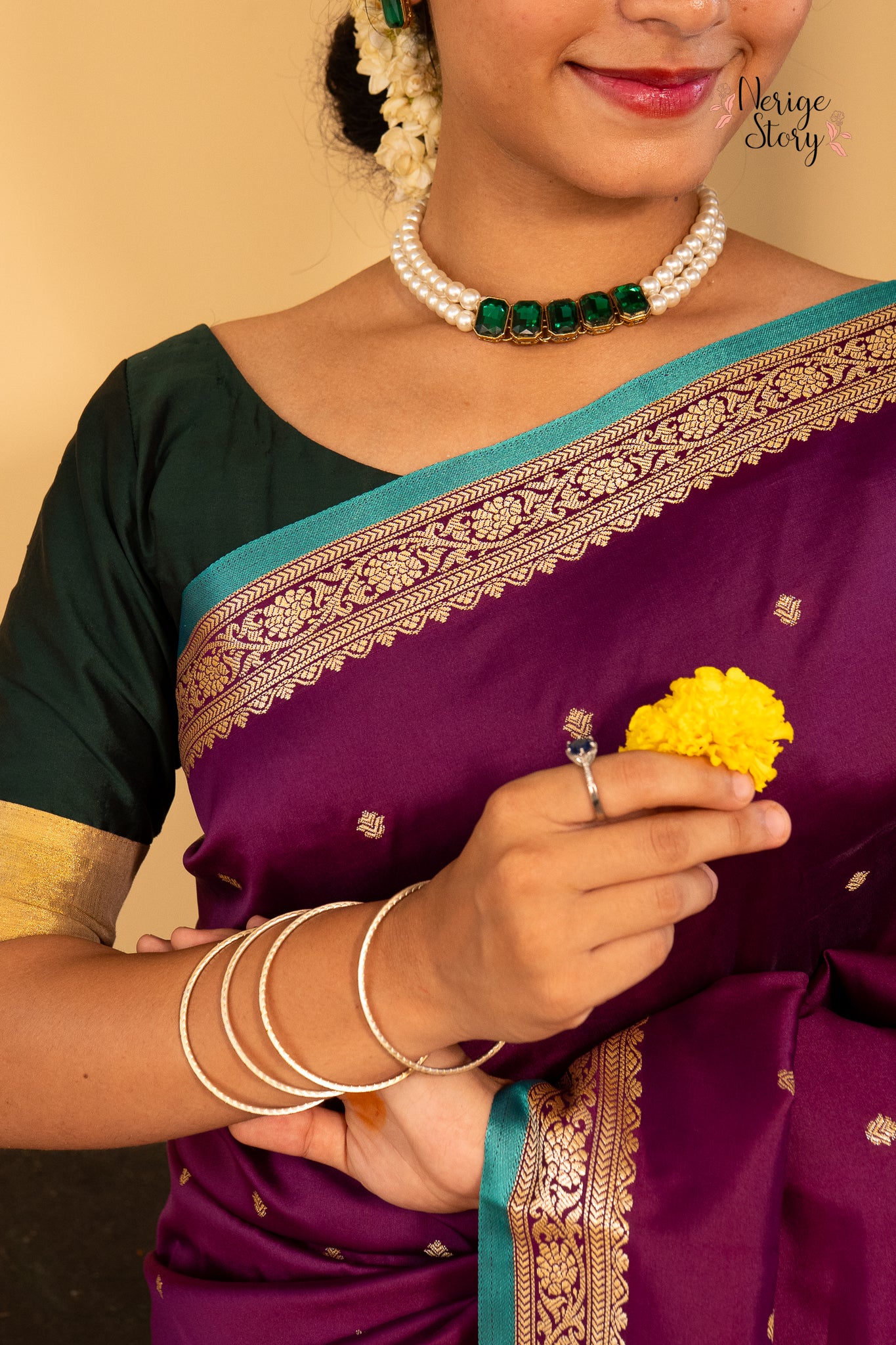 ILAVENI (इलावेनी)