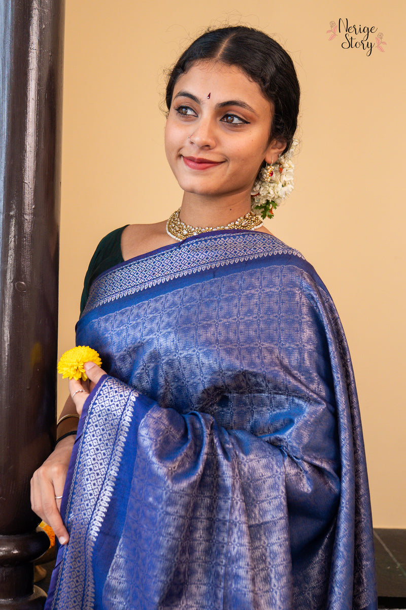 SUMANASA (सुमनसा)