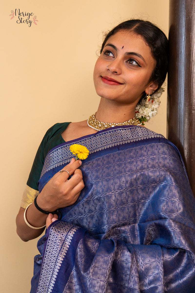 SUMANASA (सुमनसा)