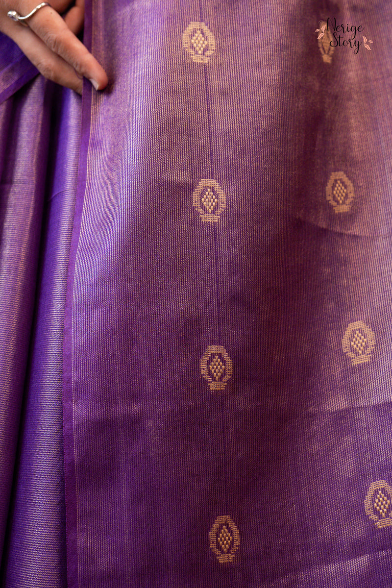KAMALANJALI (कमलांजलि)