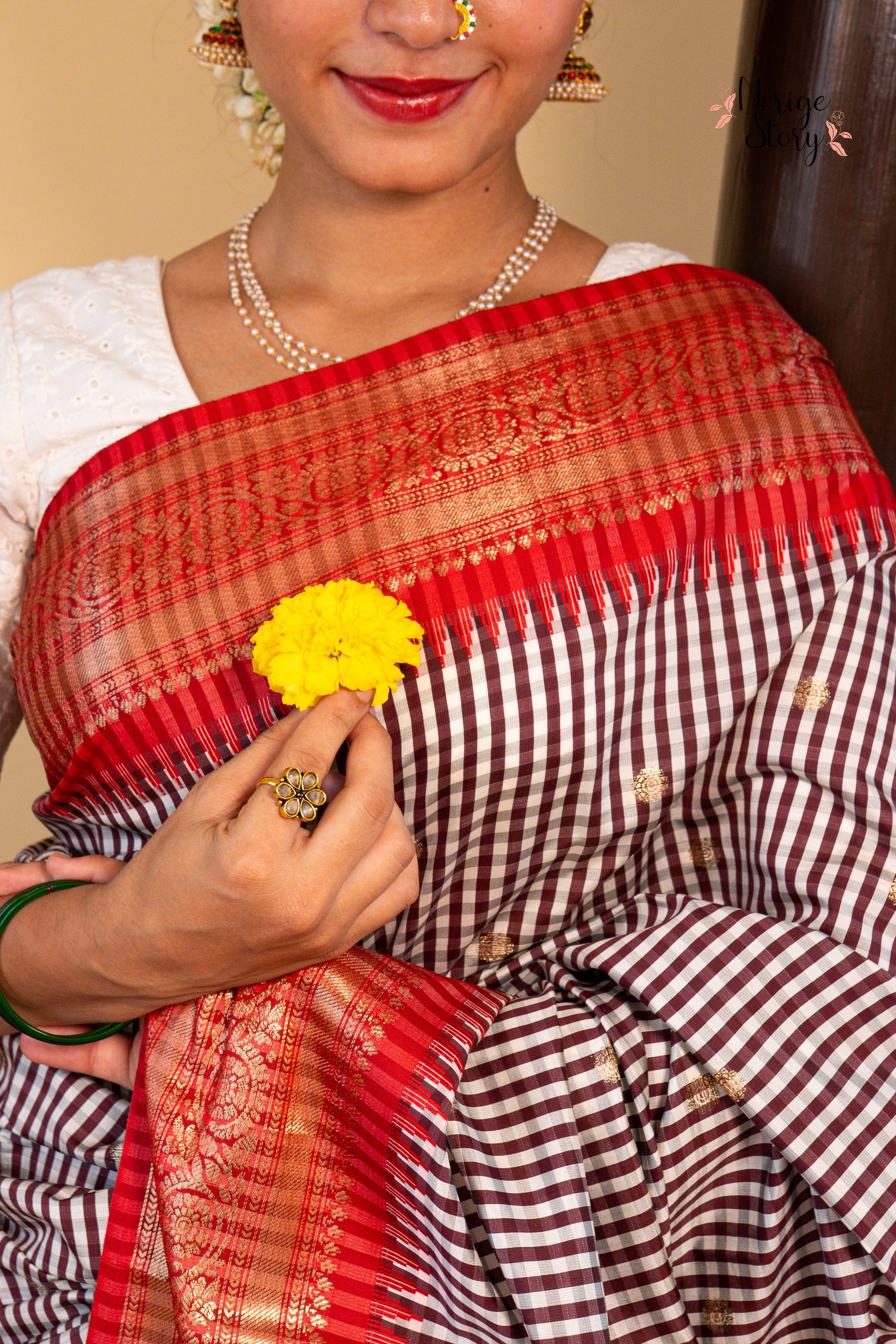 AKSHAINI (अक्षैणी)