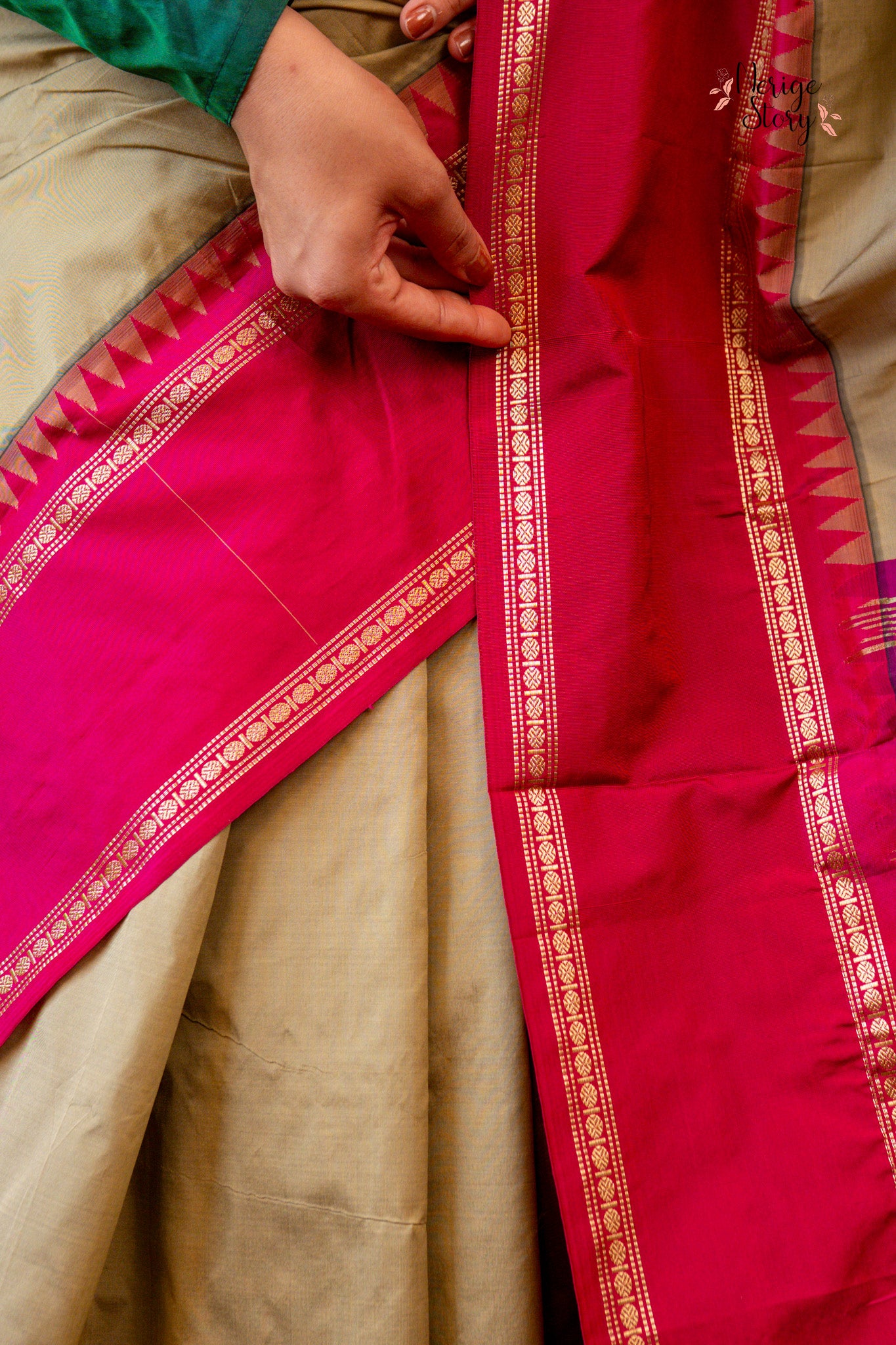 ROOPINI (ರೂಪಿನಿ)
