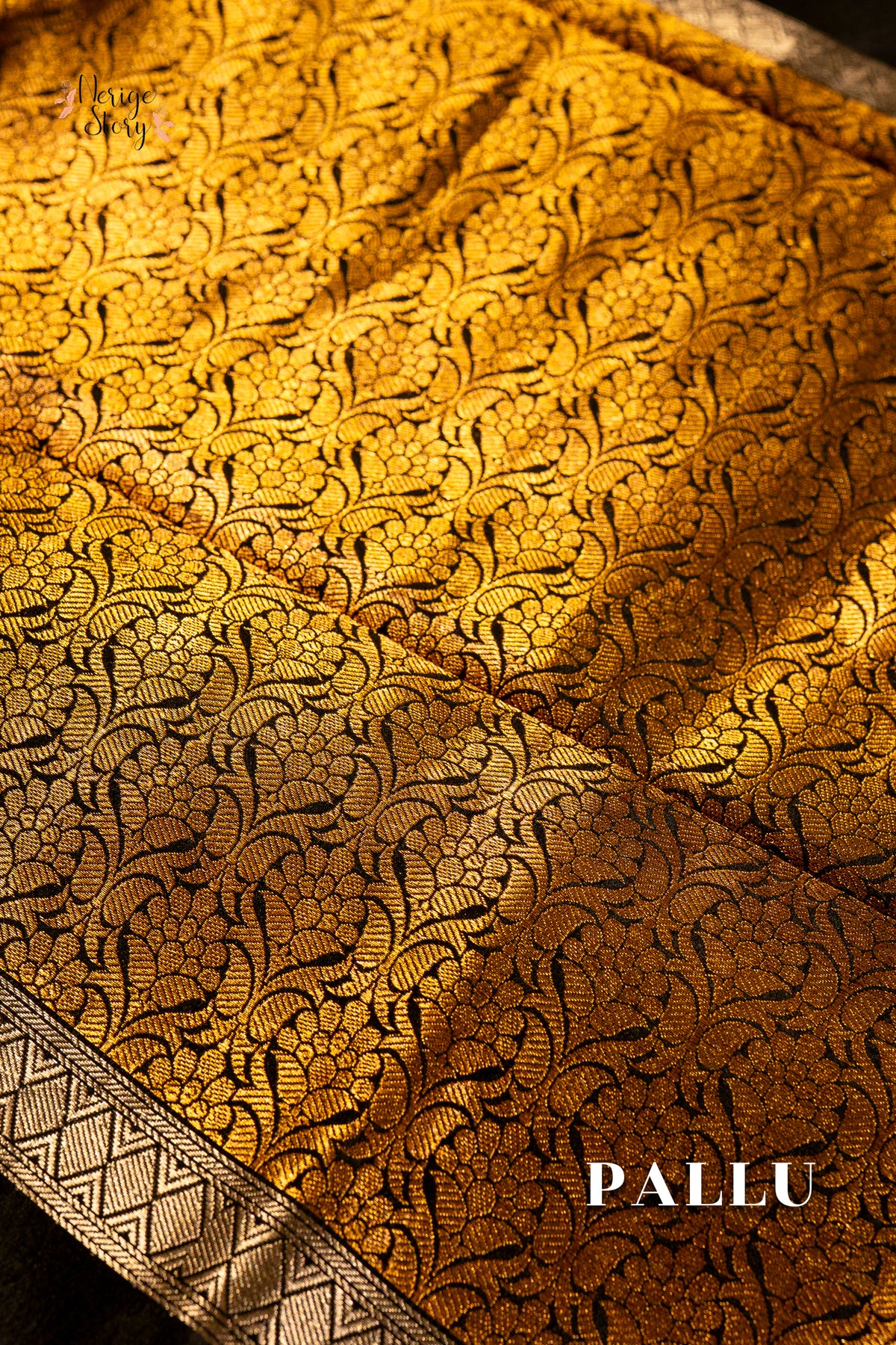 KSHANIKA (क्षणिका)