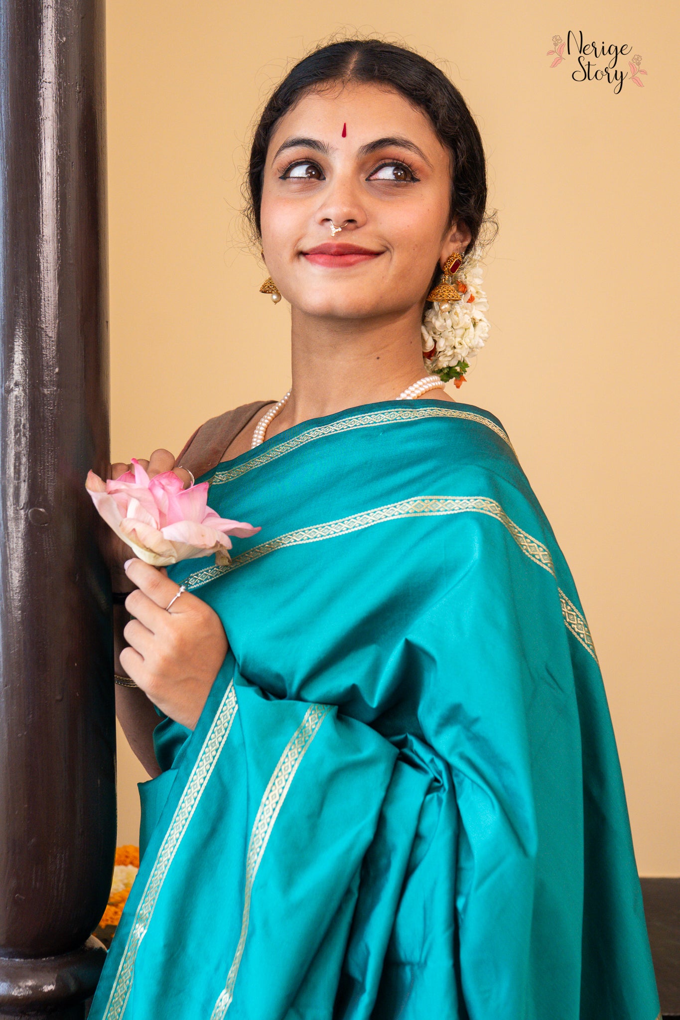 ANJALI (ಅಂಜಲಿ)