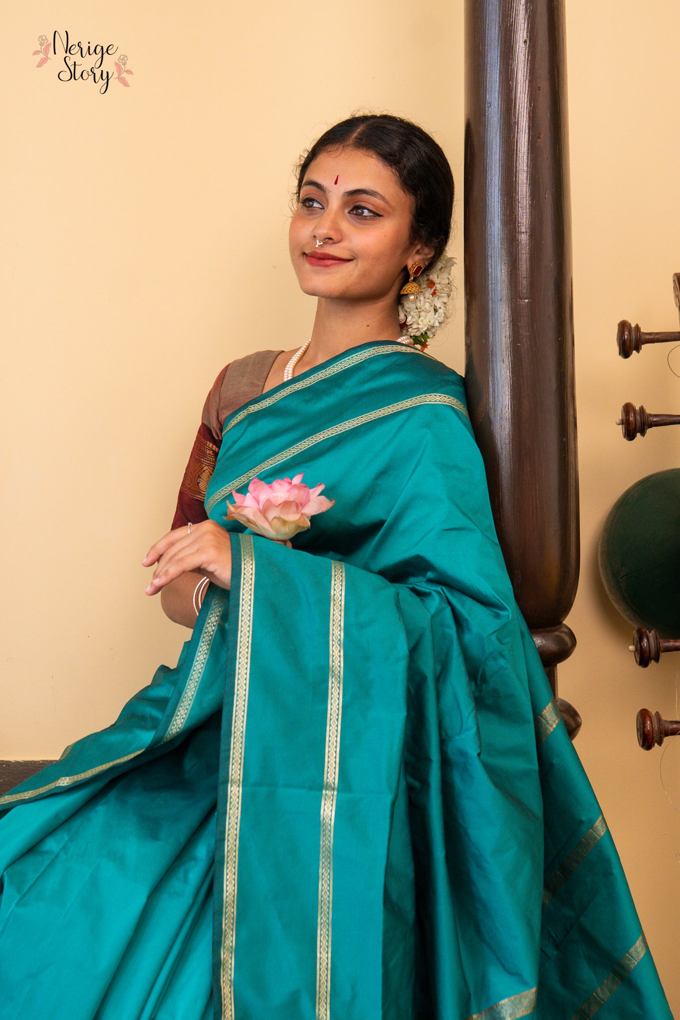 ANJALI (ಅಂಜಲಿ)