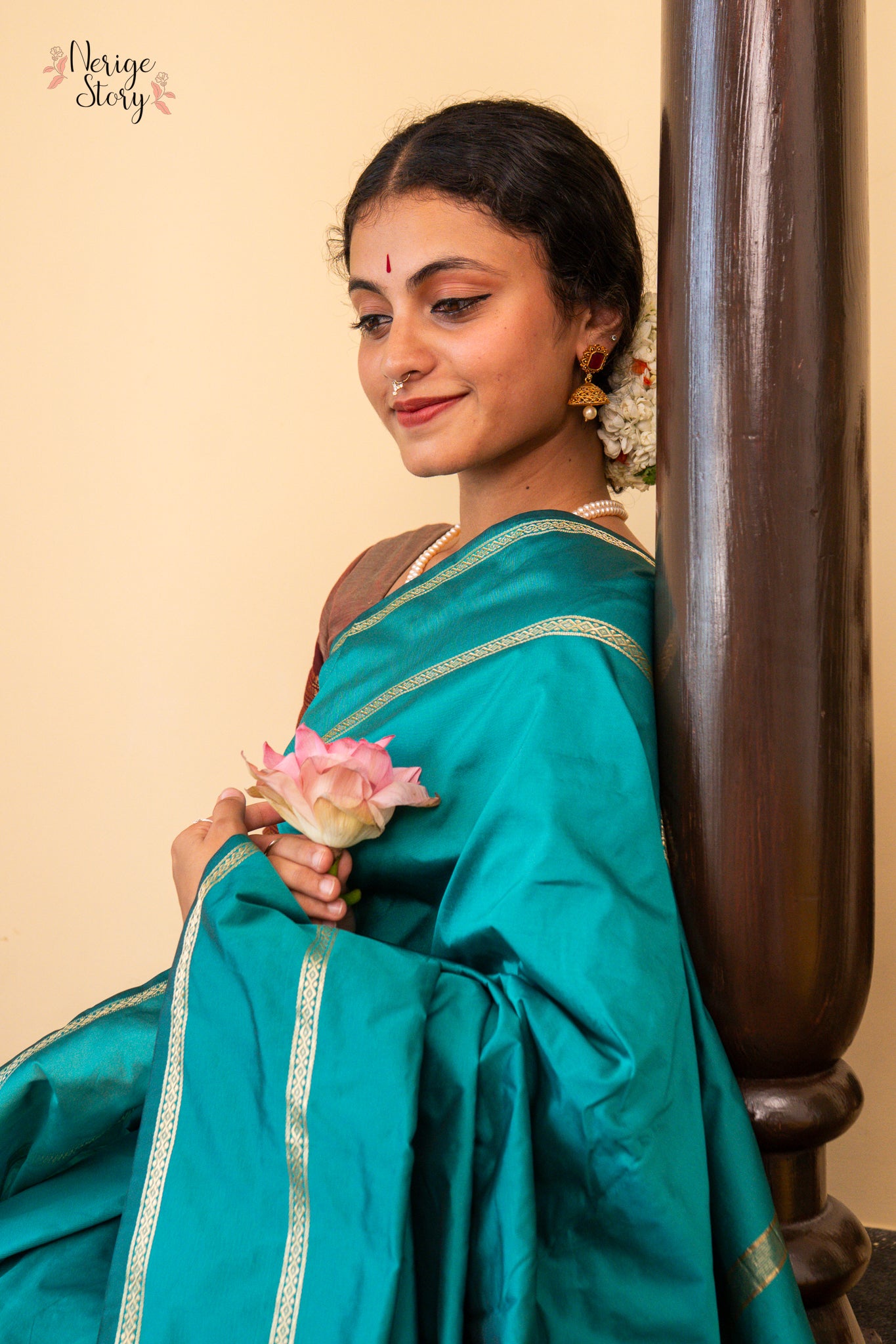 ANJALI (ಅಂಜಲಿ)