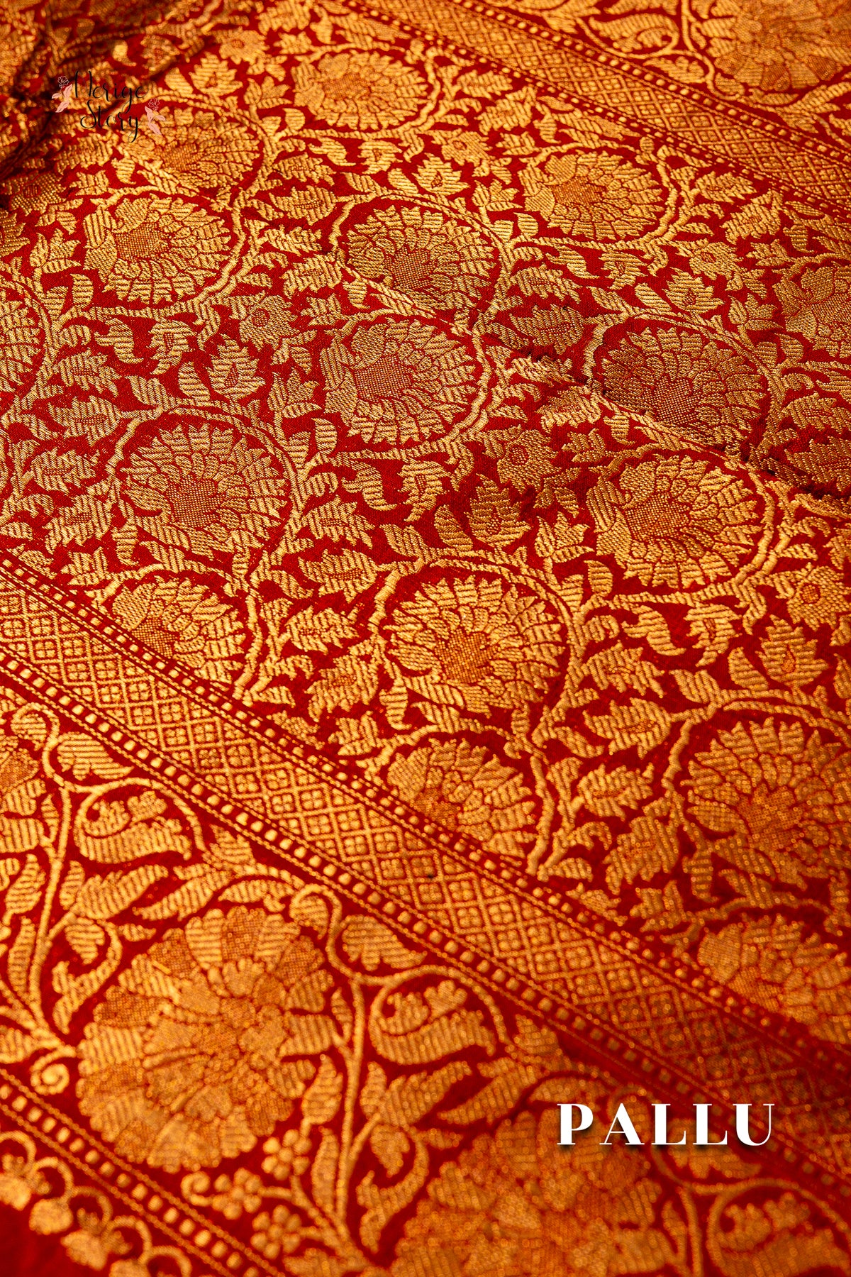 AKSHINI (अक्षिणी)