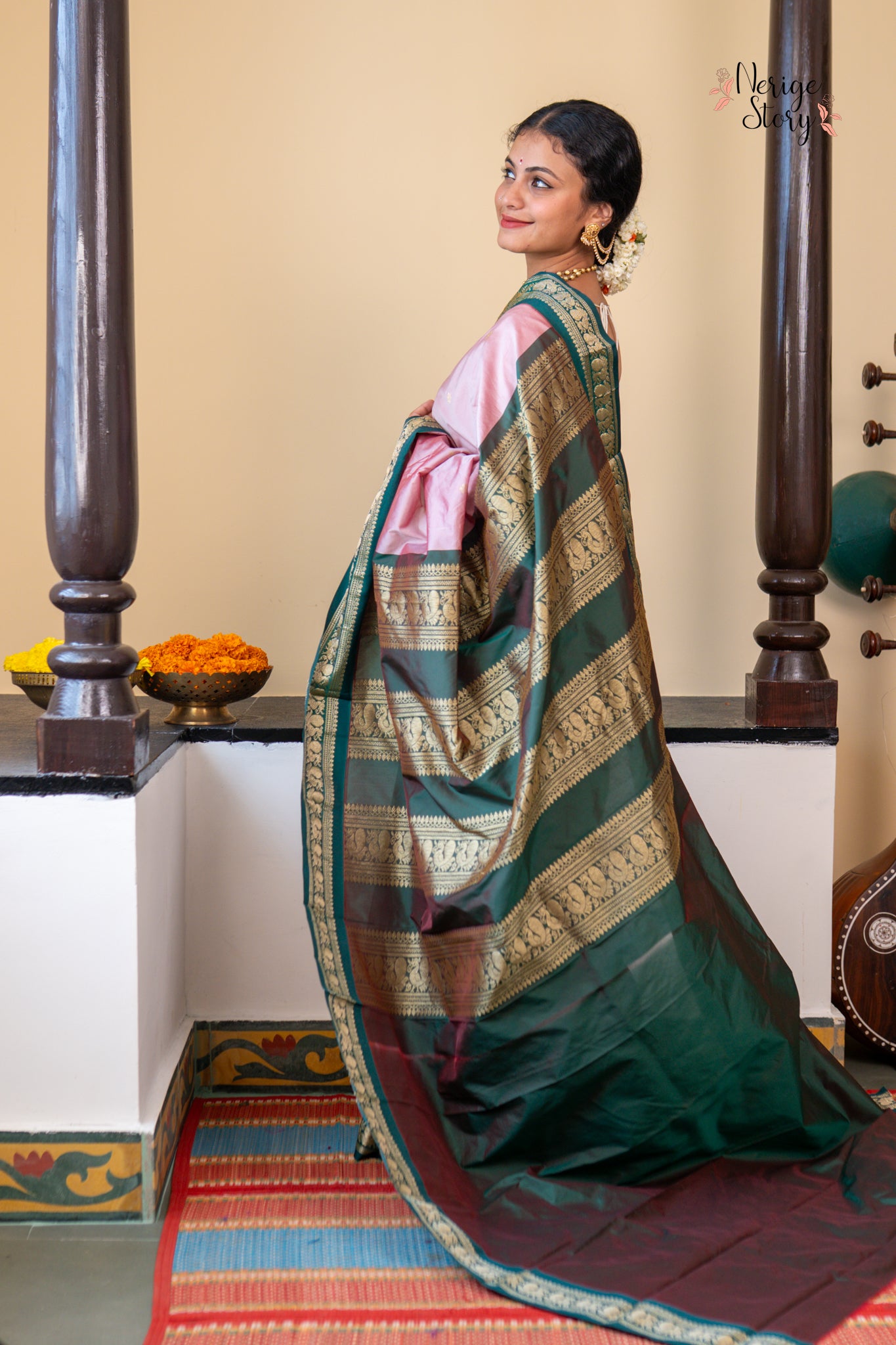 SURAVI (ಸುರವಿ)