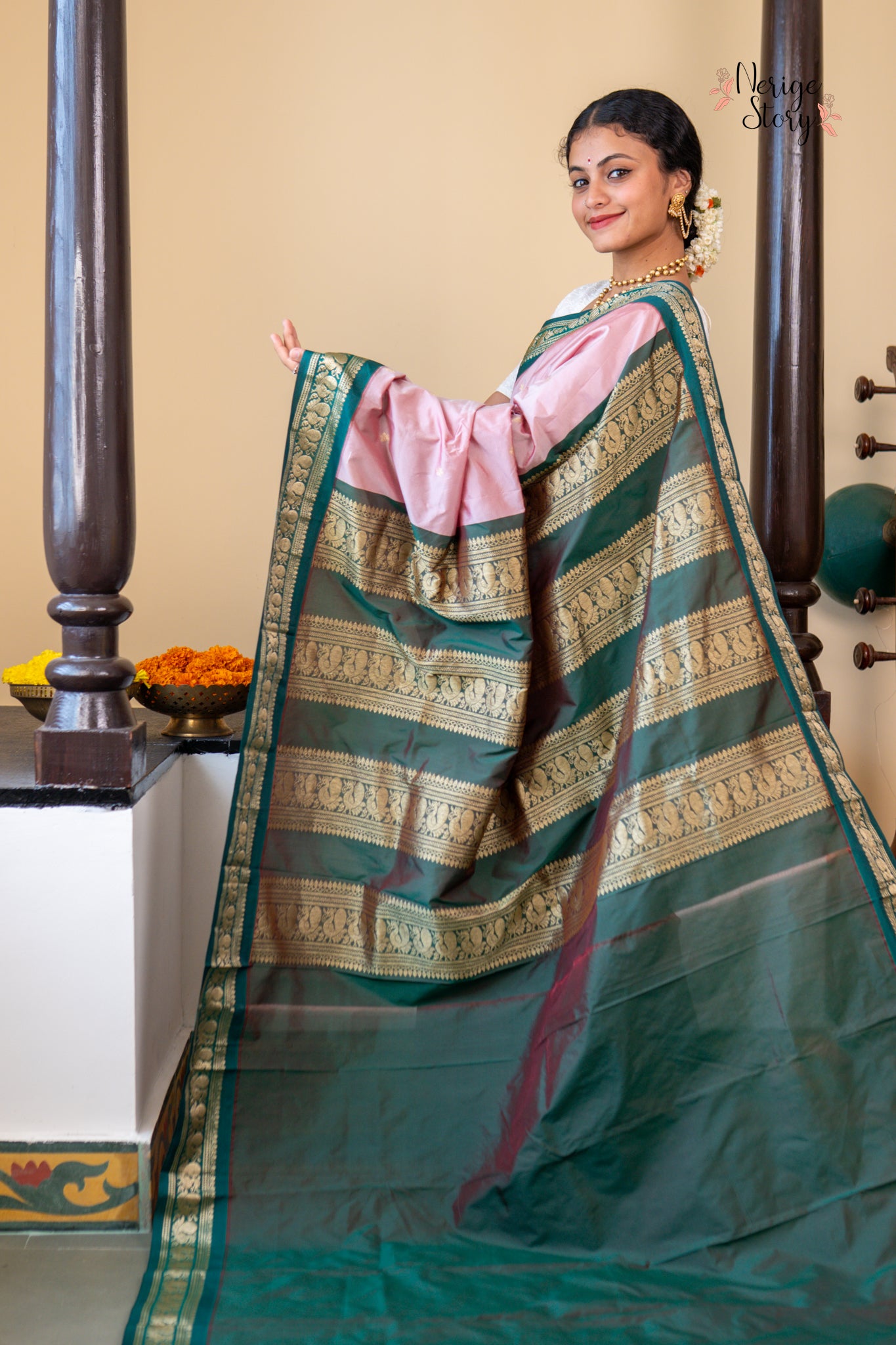 SURAVI (ಸುರವಿ)