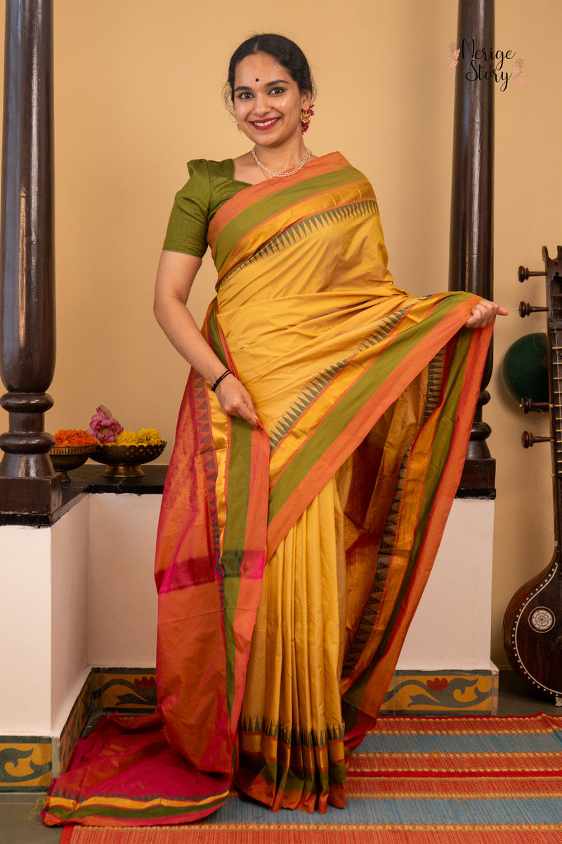 GAYATHRI (காயத்ரி)