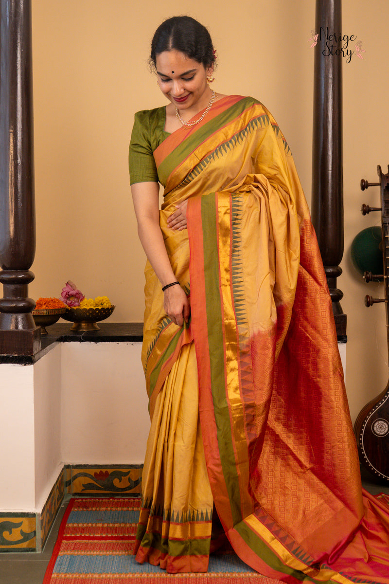 GAYATHRI (காயத்ரி)